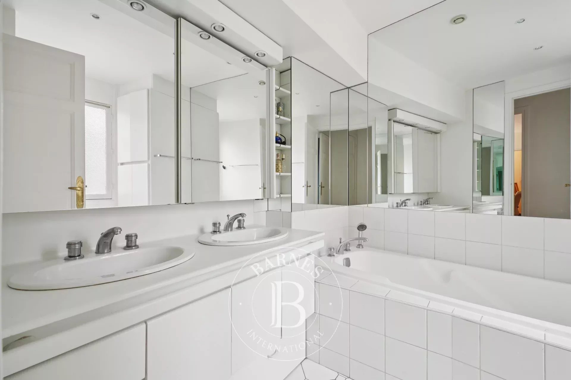 Daire Paris 16ème - picture 9