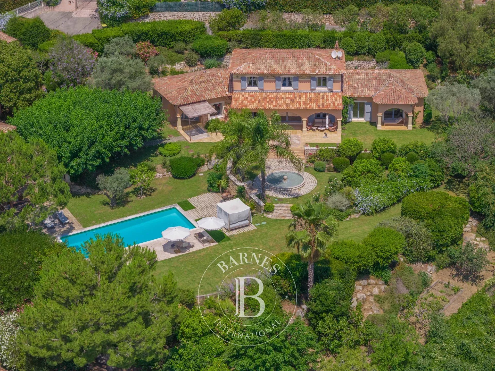Villa Antibes  -  ref 87111709 (picture 1)