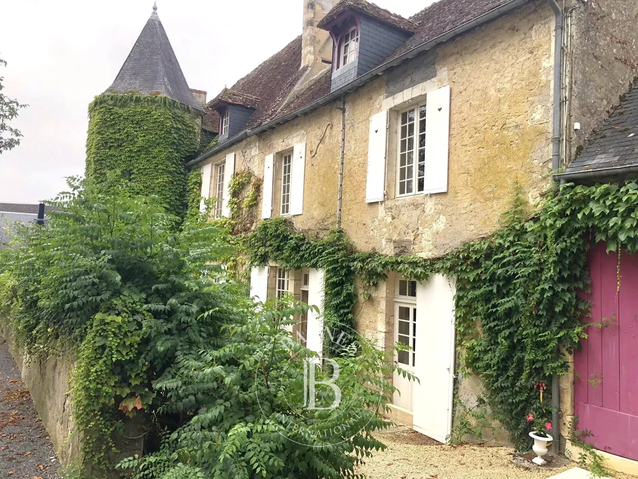 Bourges  - Manoir 10 Pi&egrave;ces - picture 2