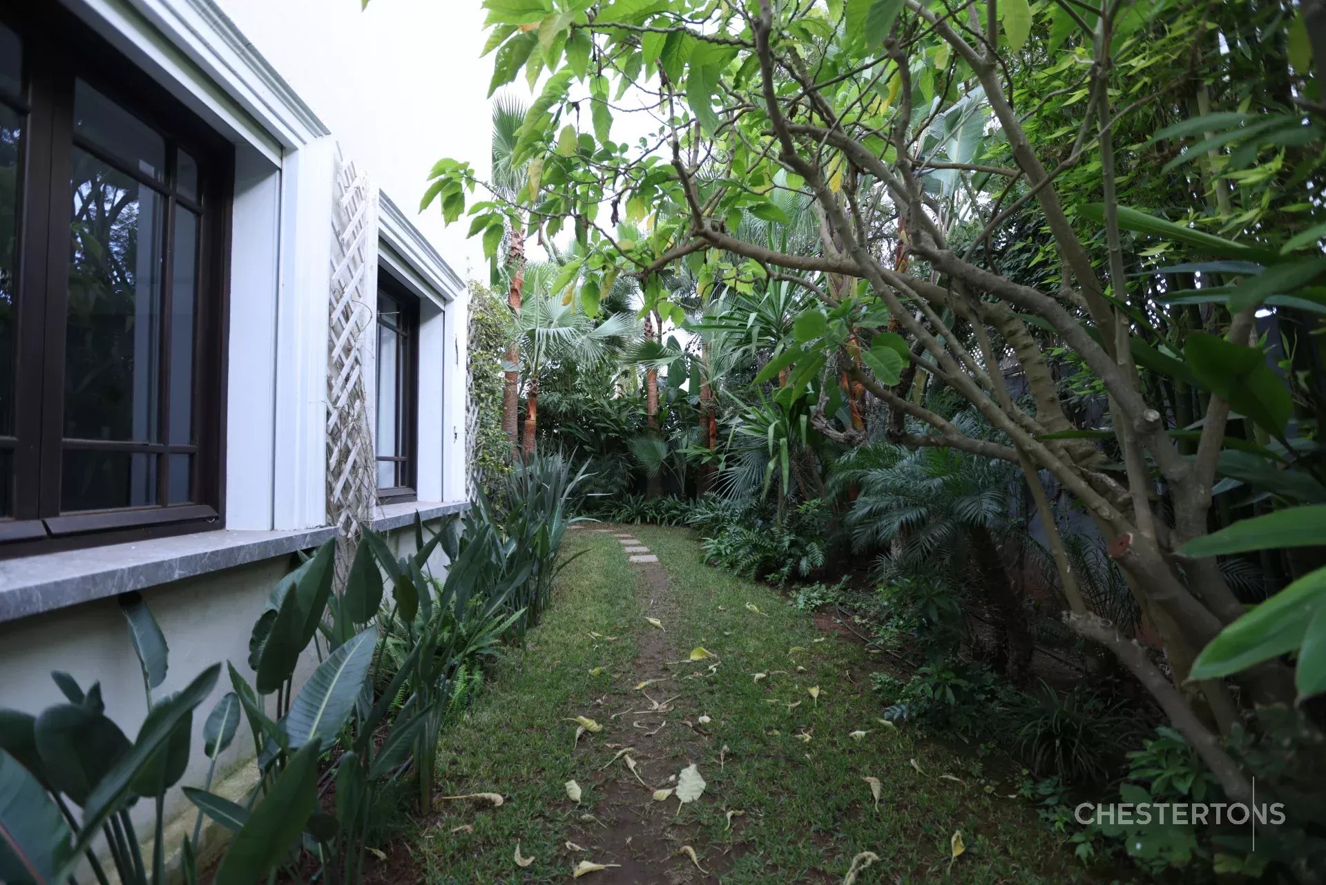 Image of Villa - 5 Bedrooms for Sale in Rabat-Rabat-Morocco, Image 6