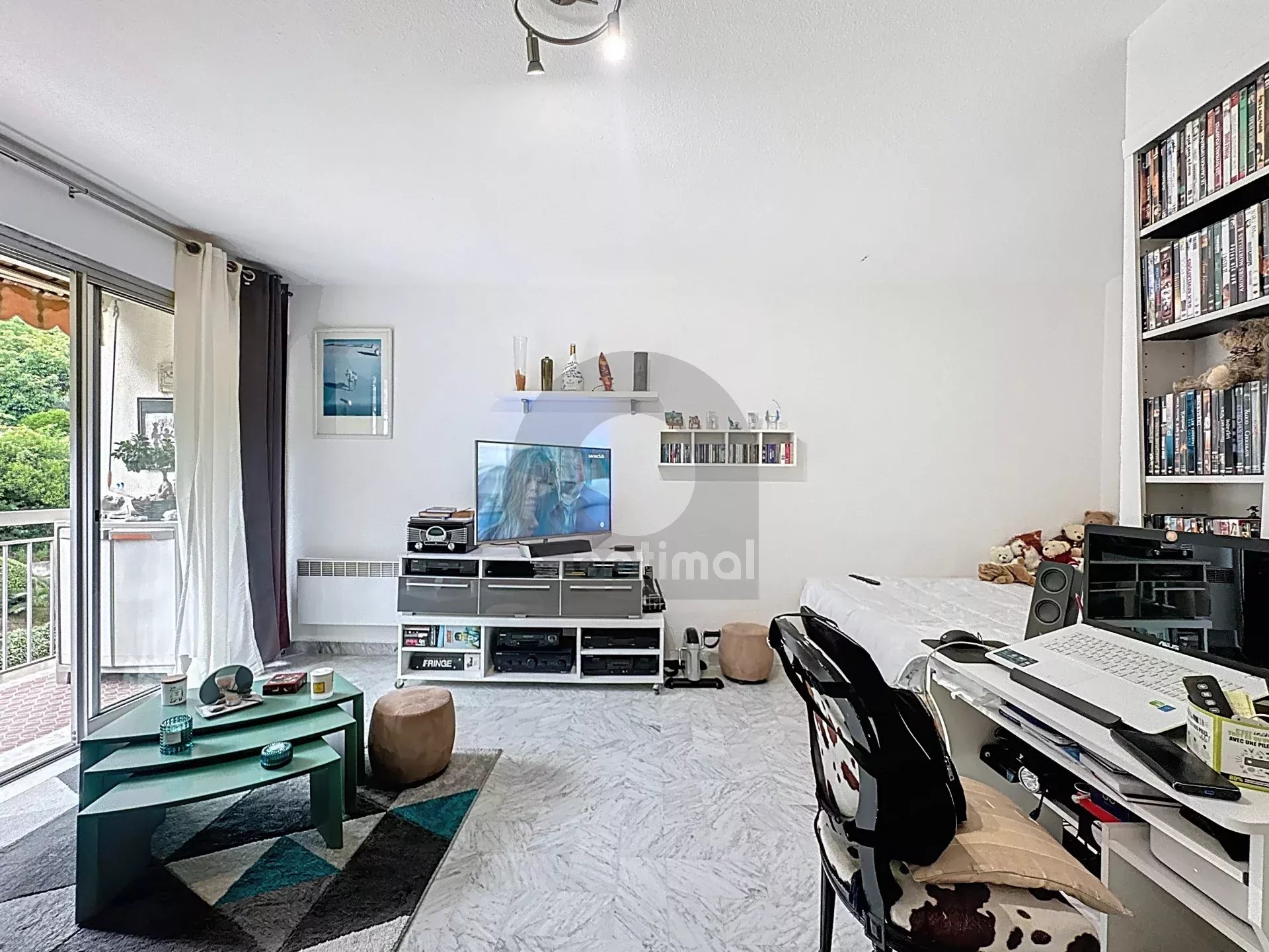 STUDIO - BALCON PARKING ET CAVE