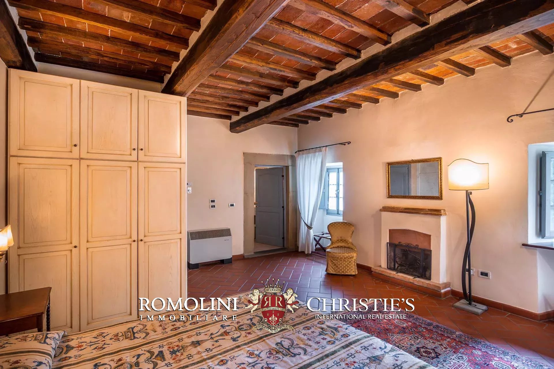 16 Bedroom Villa/Townhouse's Image 44