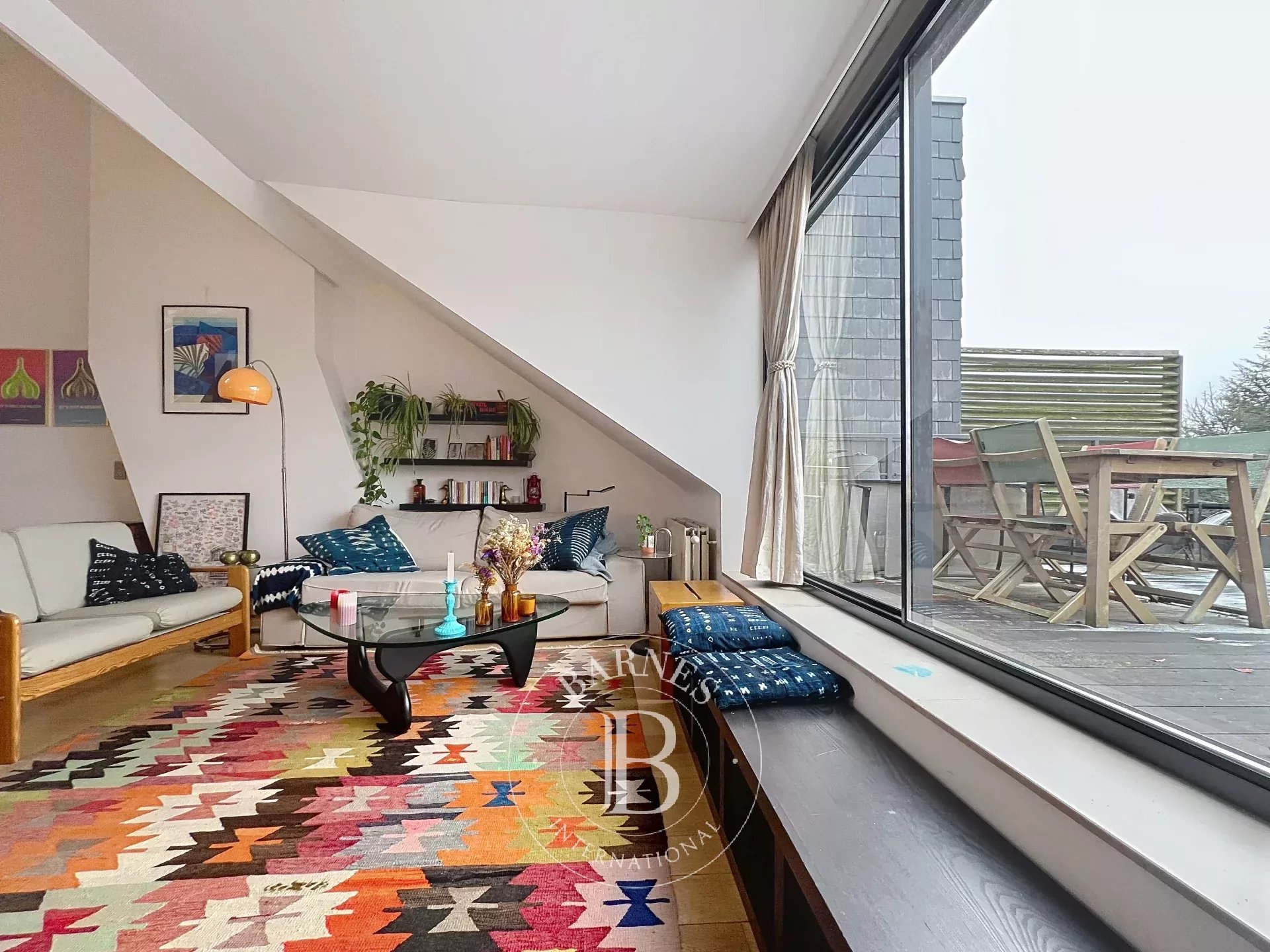 Prachtig Penthouse 1 slaapkamer en 1 studeerkamer met groot terras