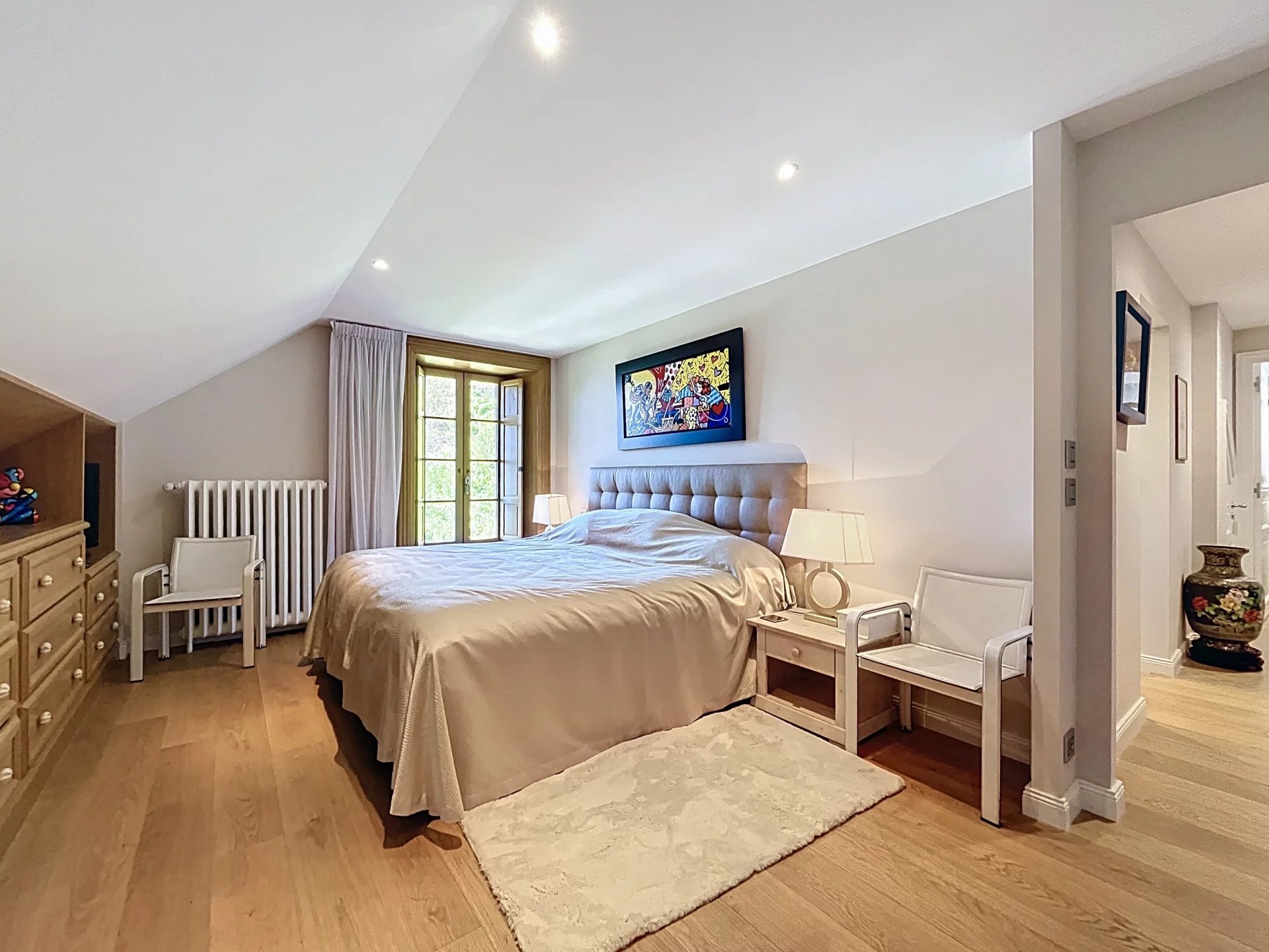 Propriété avec vue panoramique et rendement locatif