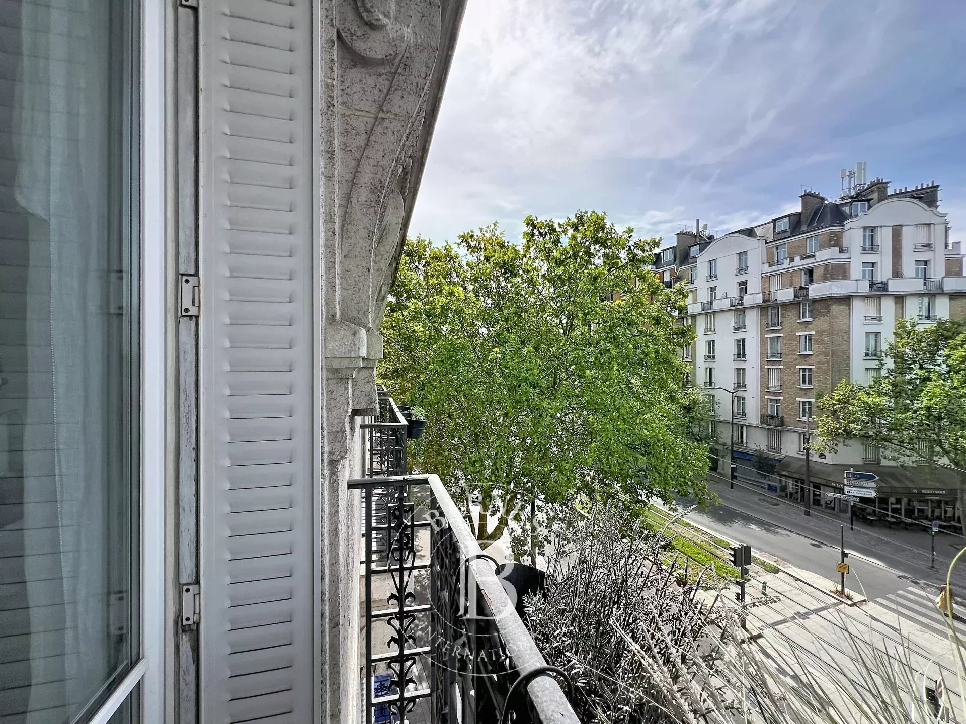 Paris  - Appartement 3 Pi&egrave;ces 2 Chambres - picture 4