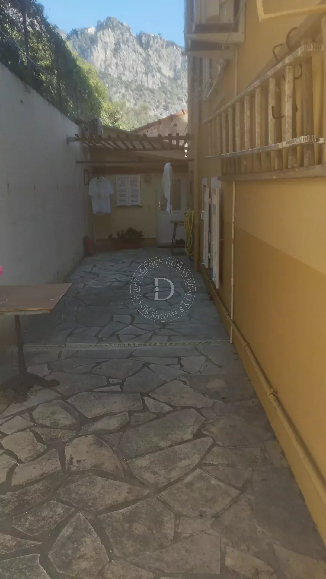 Charmant studio 25 m² – Centre-ville au calme avec terrasse - Photo 5