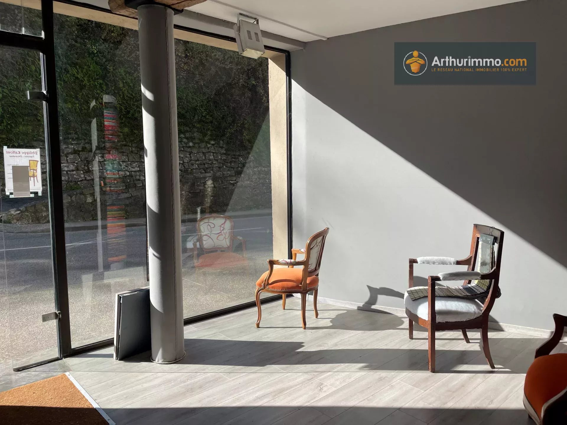 Agence immobilière de 