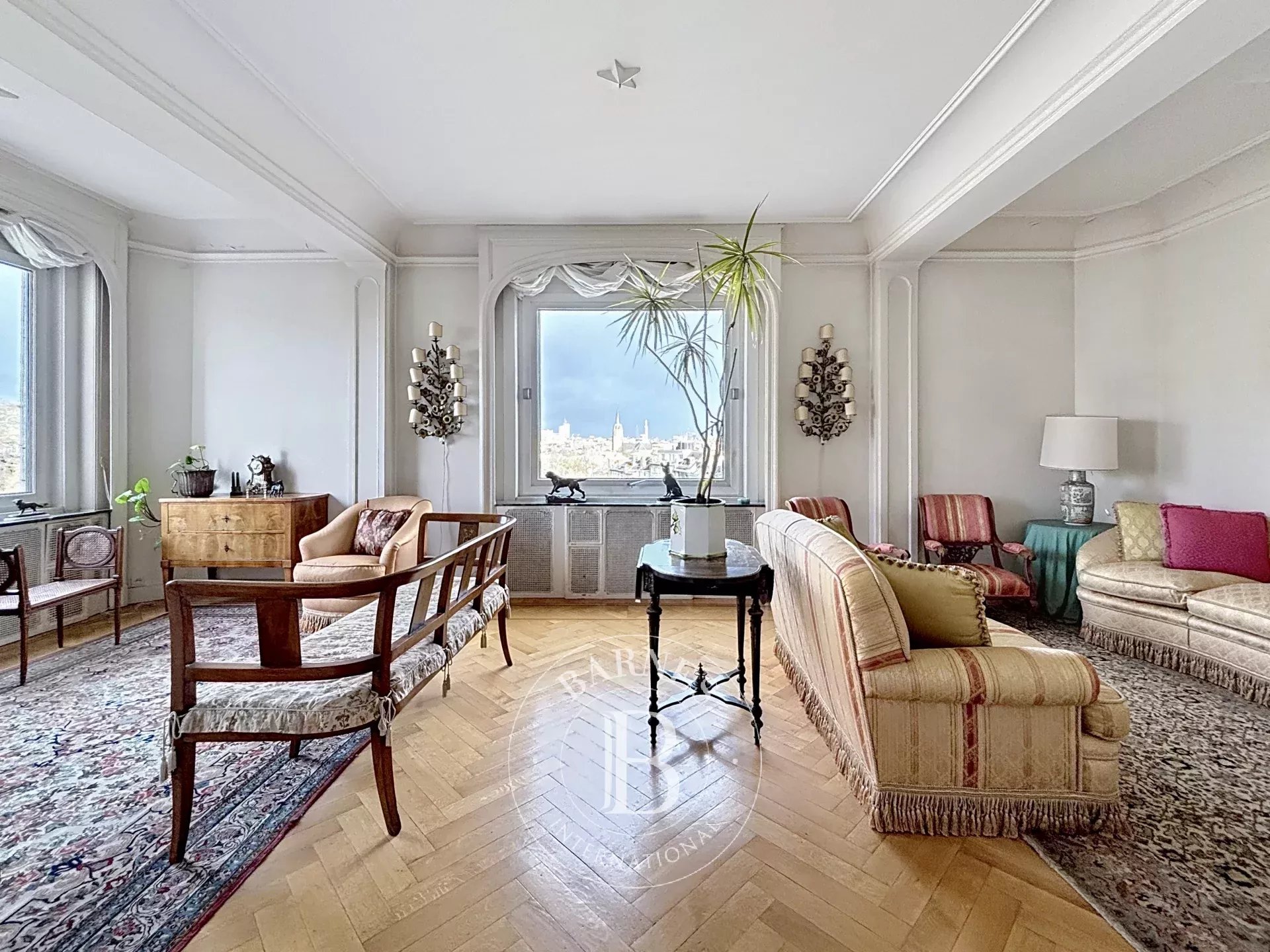 Étangs dIxelles - Elegant apartment, exceptional view