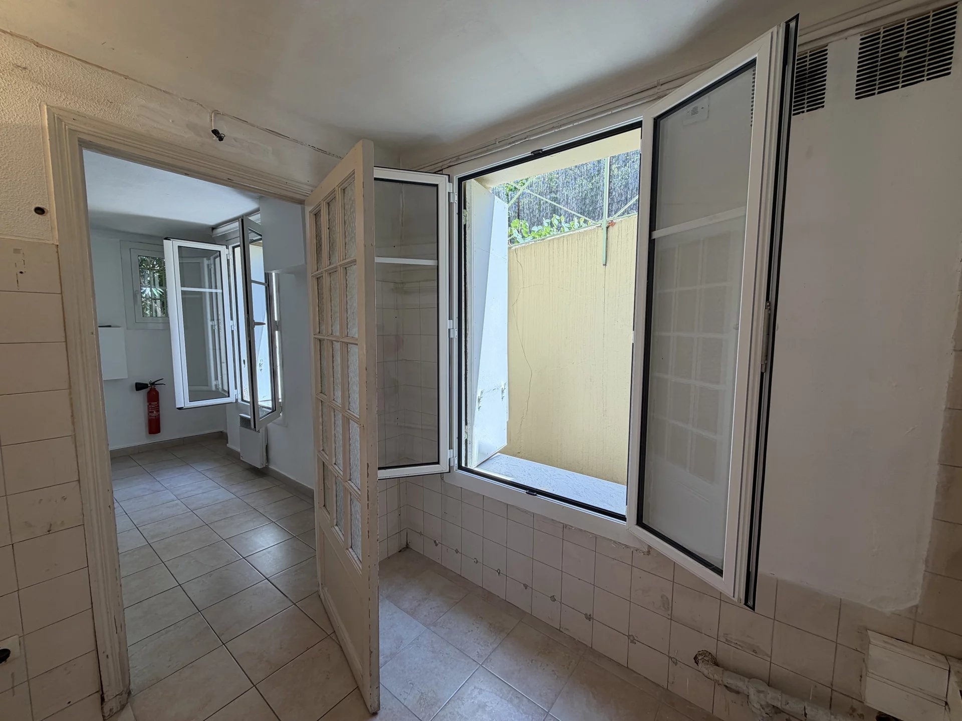 NICE , 2 pièces , EXCLUSIVITE ,ST MAURICE — photo 6