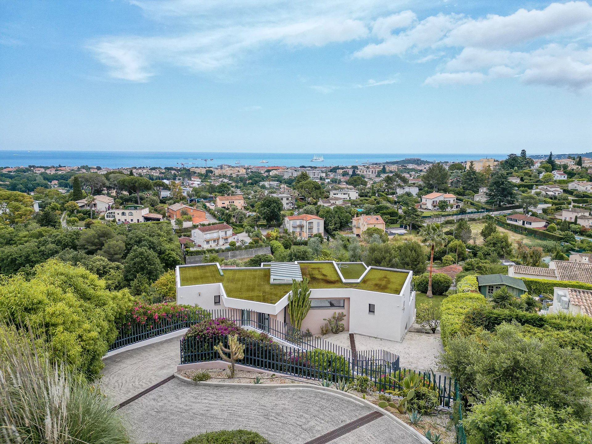 Agence immobilière de 