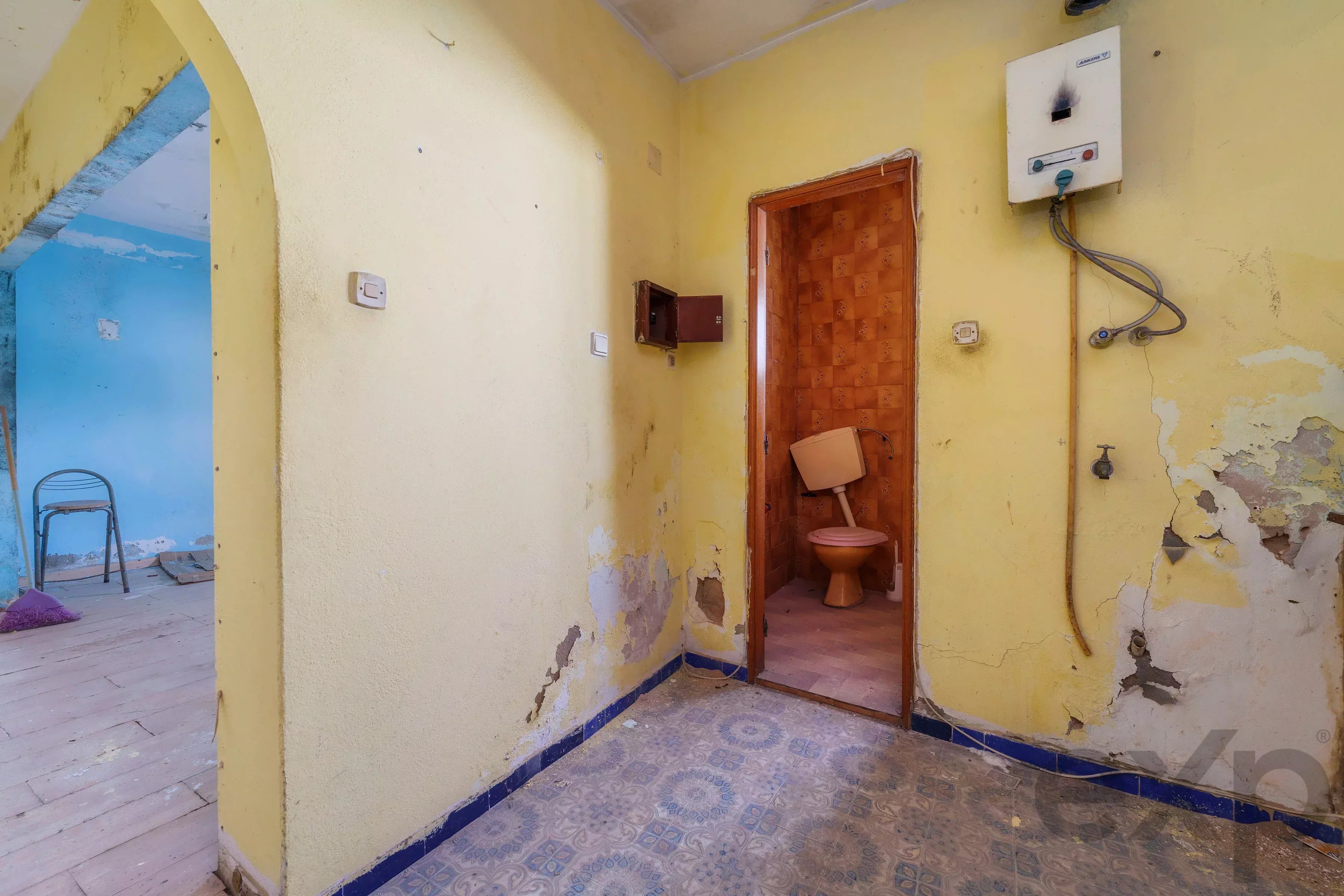 House in the centre of Olhão with approved plans. 87005464 image 14