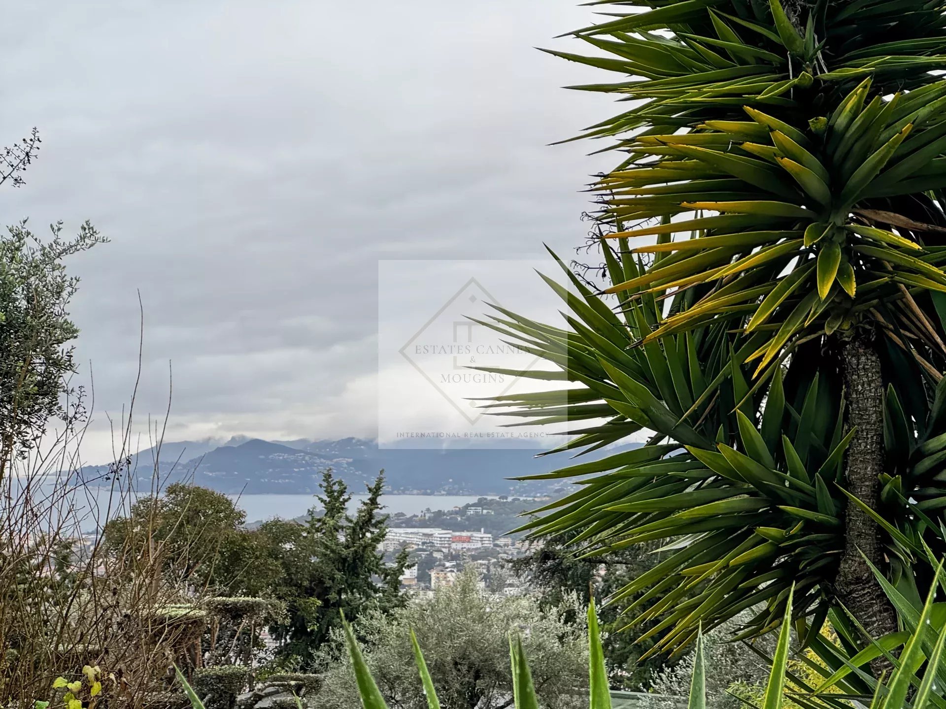 Magnifique villa contemporaine, un bien d'exception — photo 22