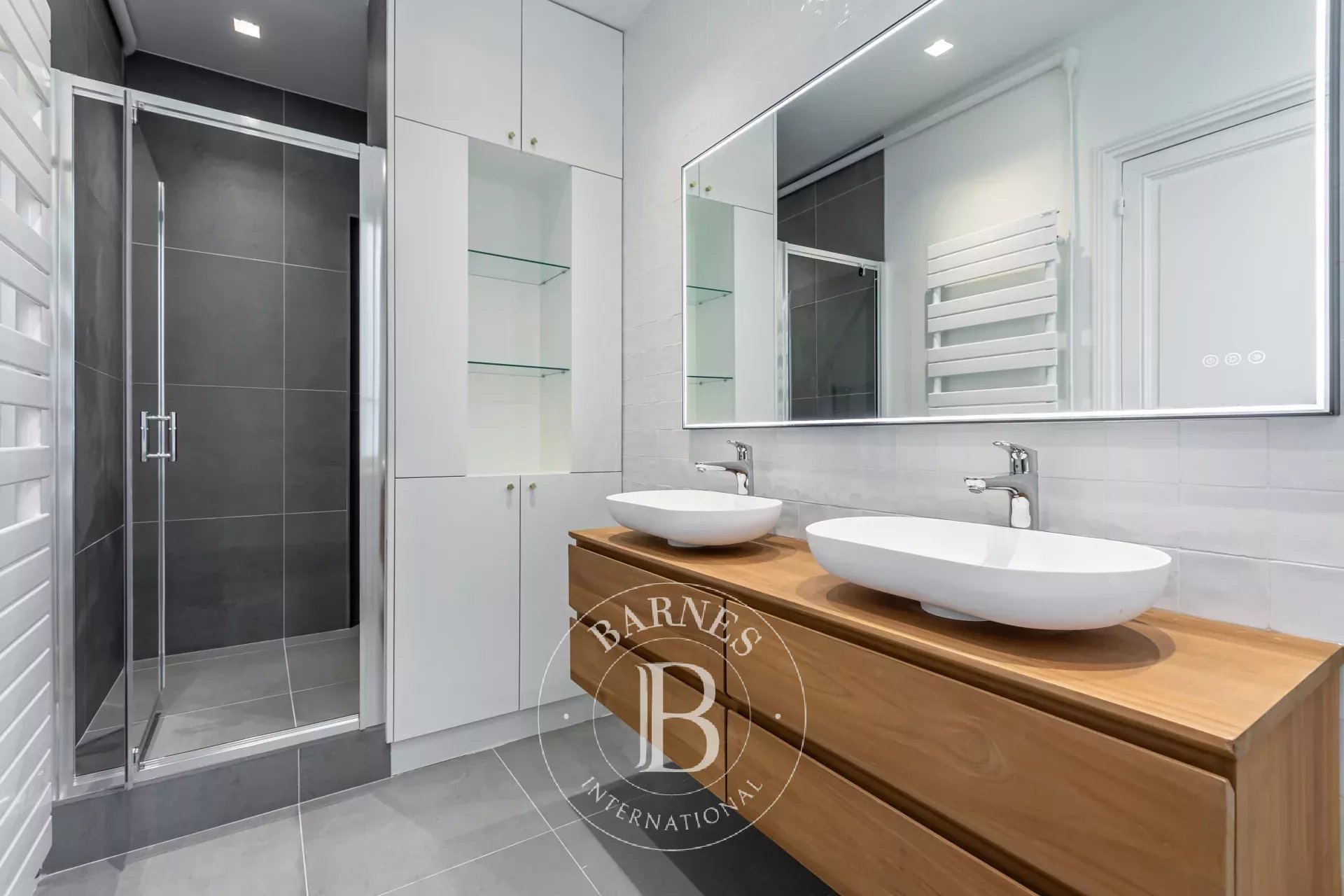 Daire Paris 16ème - picture 17