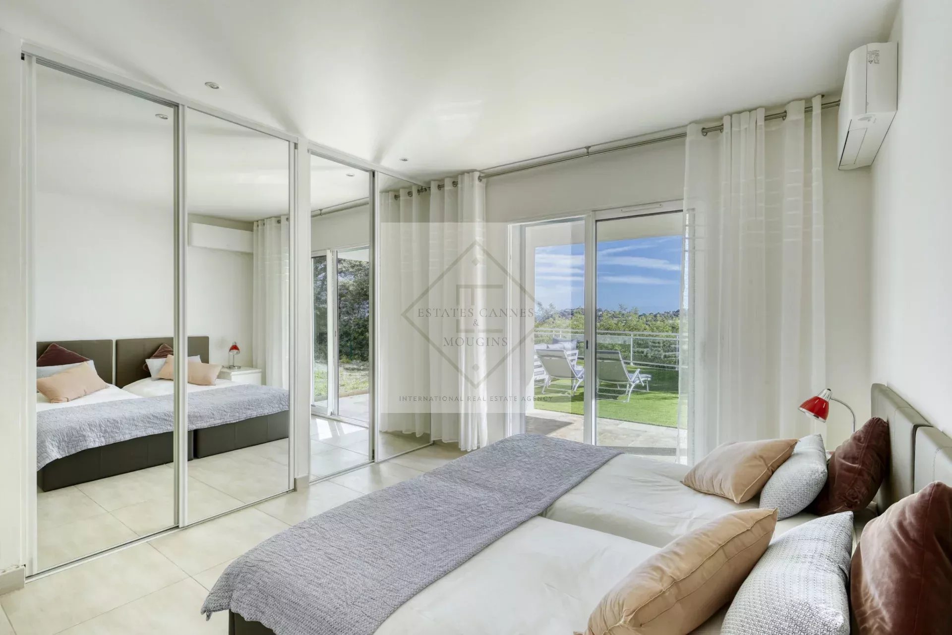 Superbe villa avec vue mer – Proche de Saint-Tropez — photo 11