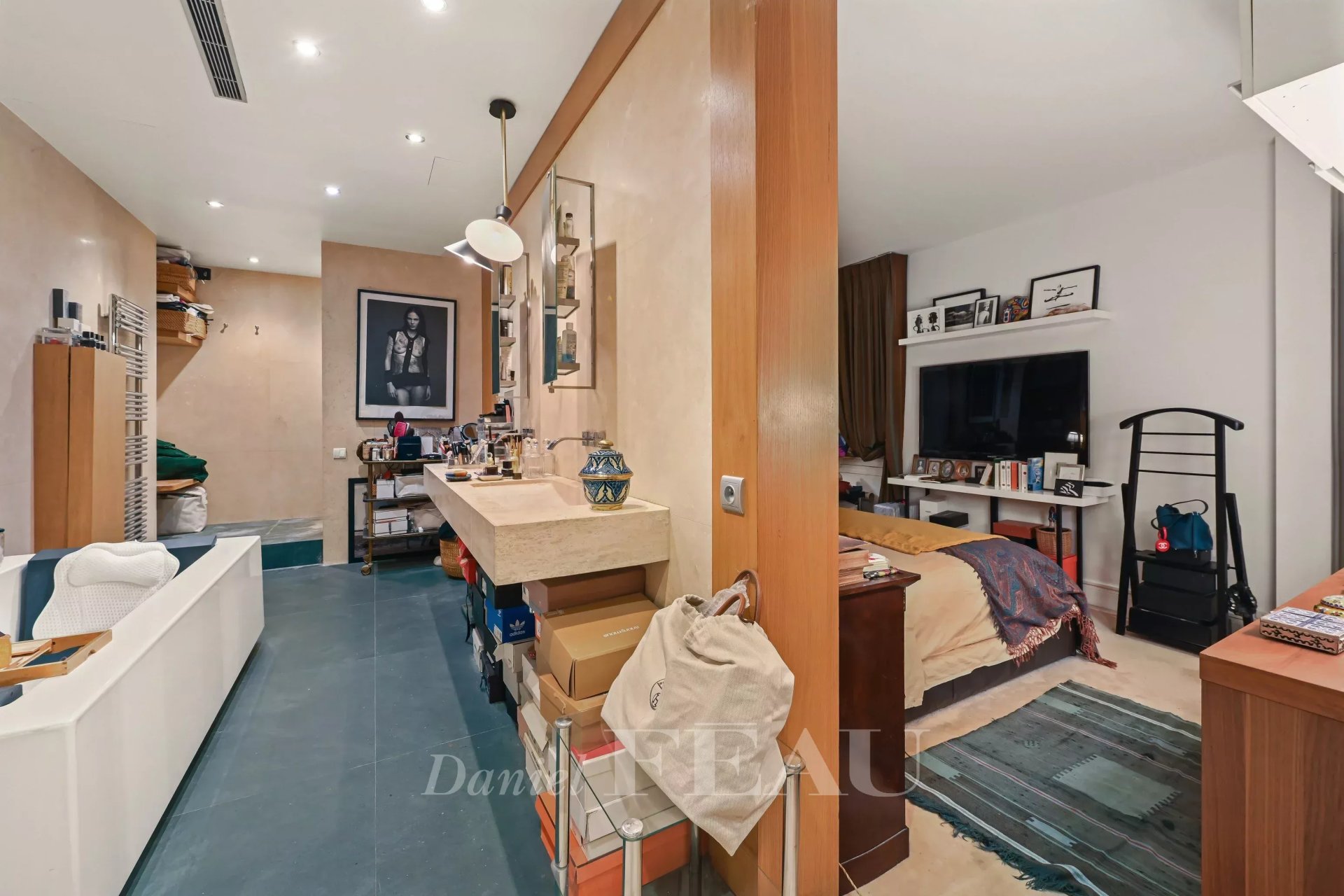 3 Bedroom Apartment/Flat's Image 3