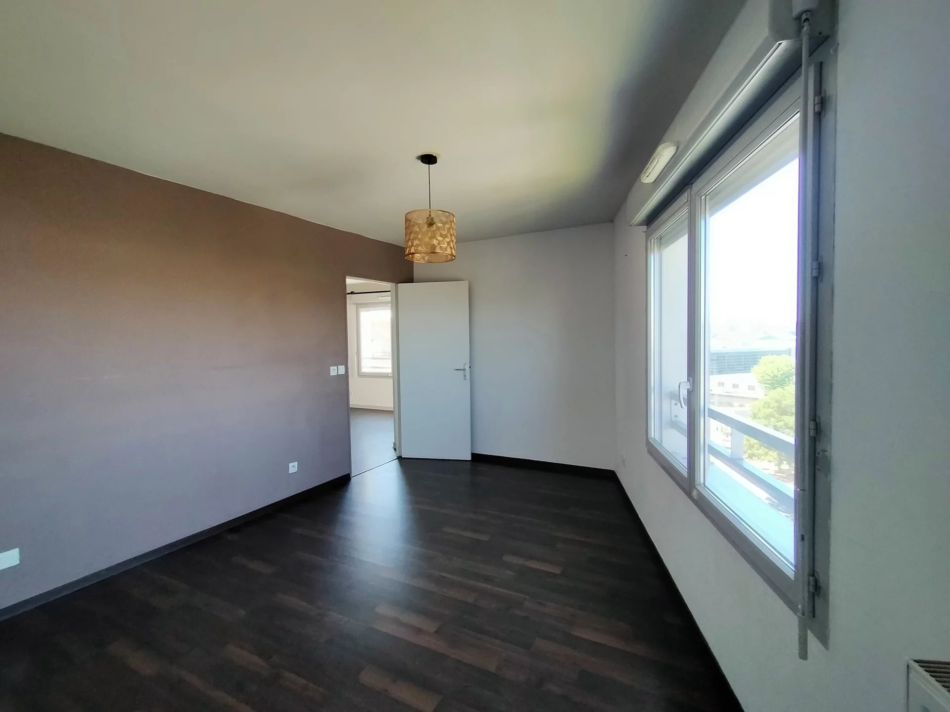 7317088 Location Vaulx-en-Velin