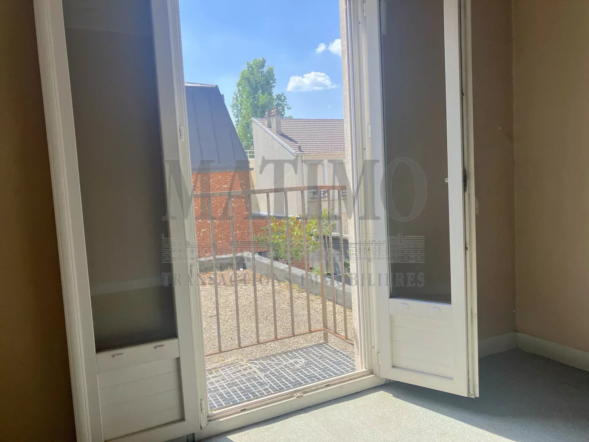 2/3 P La Garenne-Colombes.Terrasse