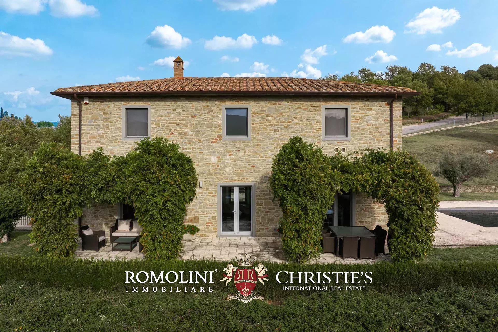 7 Bedroom Villa/Townhouse's Image 91