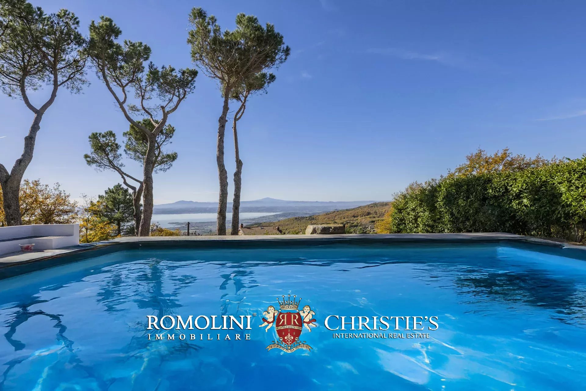 ART-NOUVEAU VILLA FOR SALE IN A PANORAMIC POSITION OVER LAKE TRASIMENO, UMBRIA