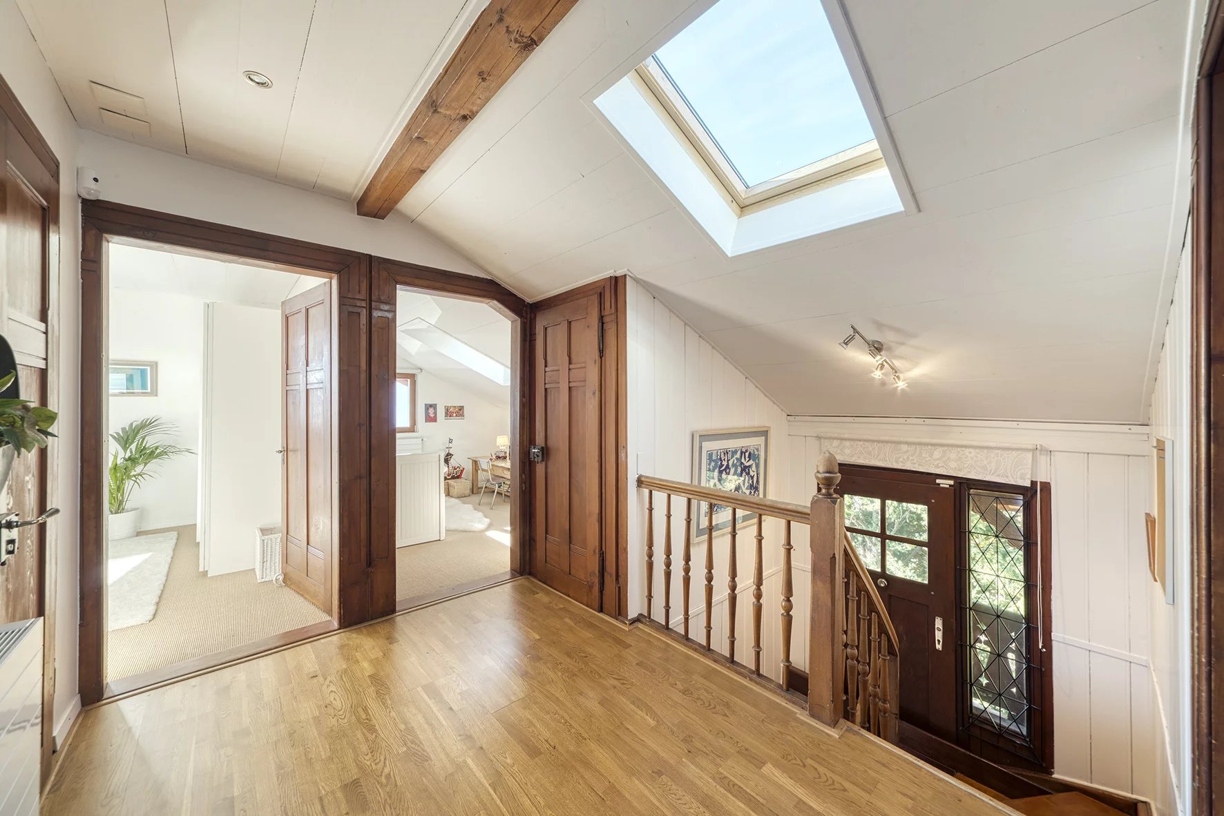 Chardonne : Splendide Chalet rénovée avec annexe habitable, vue spectaculaire!