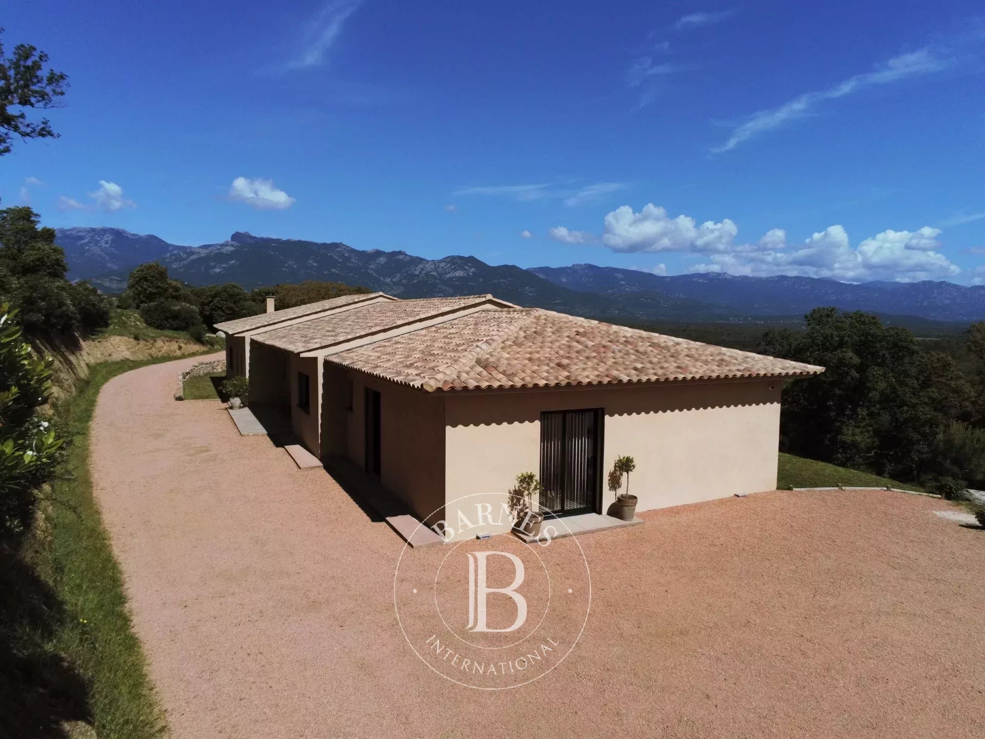Porto-Vecchio  - Villa 5 Pi&egrave;ces 4 Chambres - picture 4
