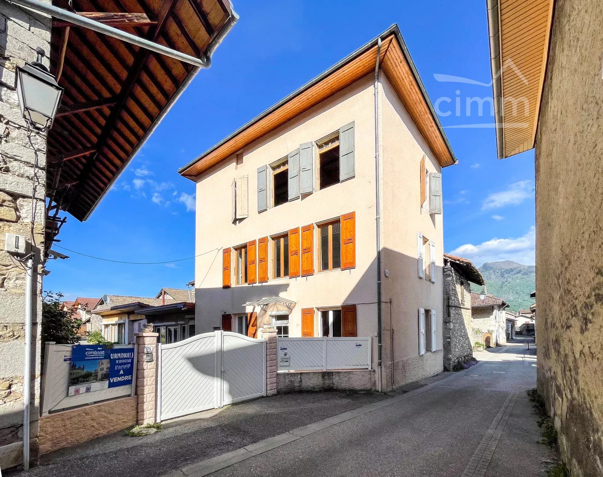 Agence immobilière de 