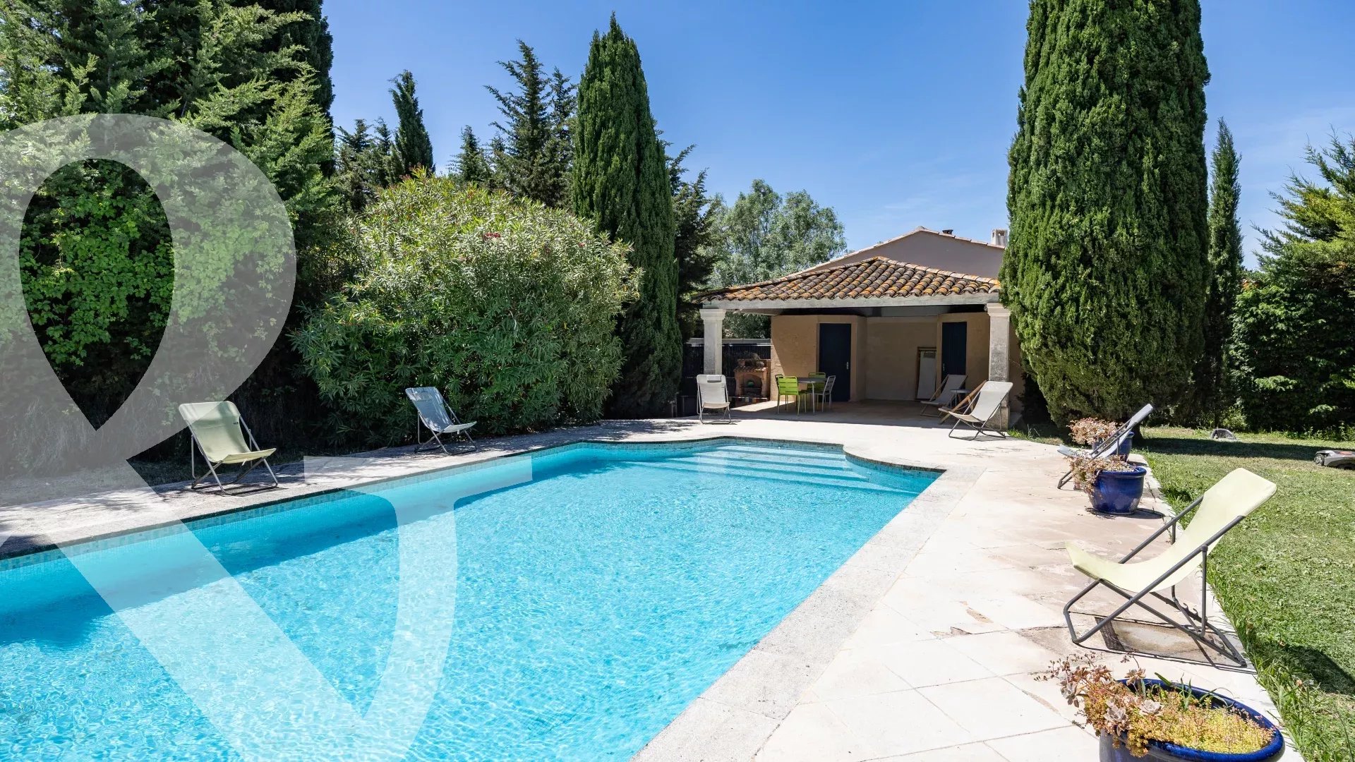 GRANDE MAISON FAMILIALE