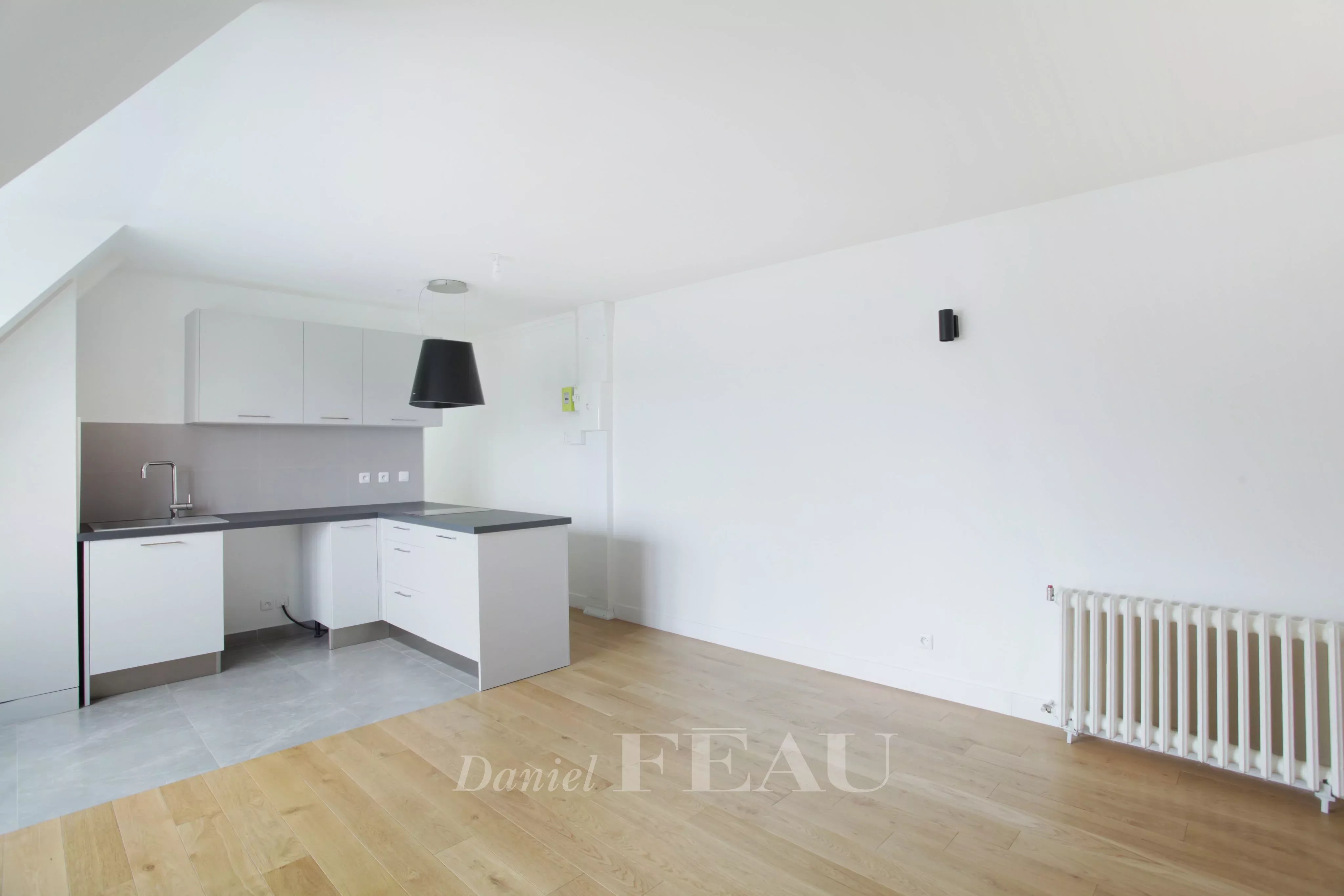 Kitchen Wooden floor