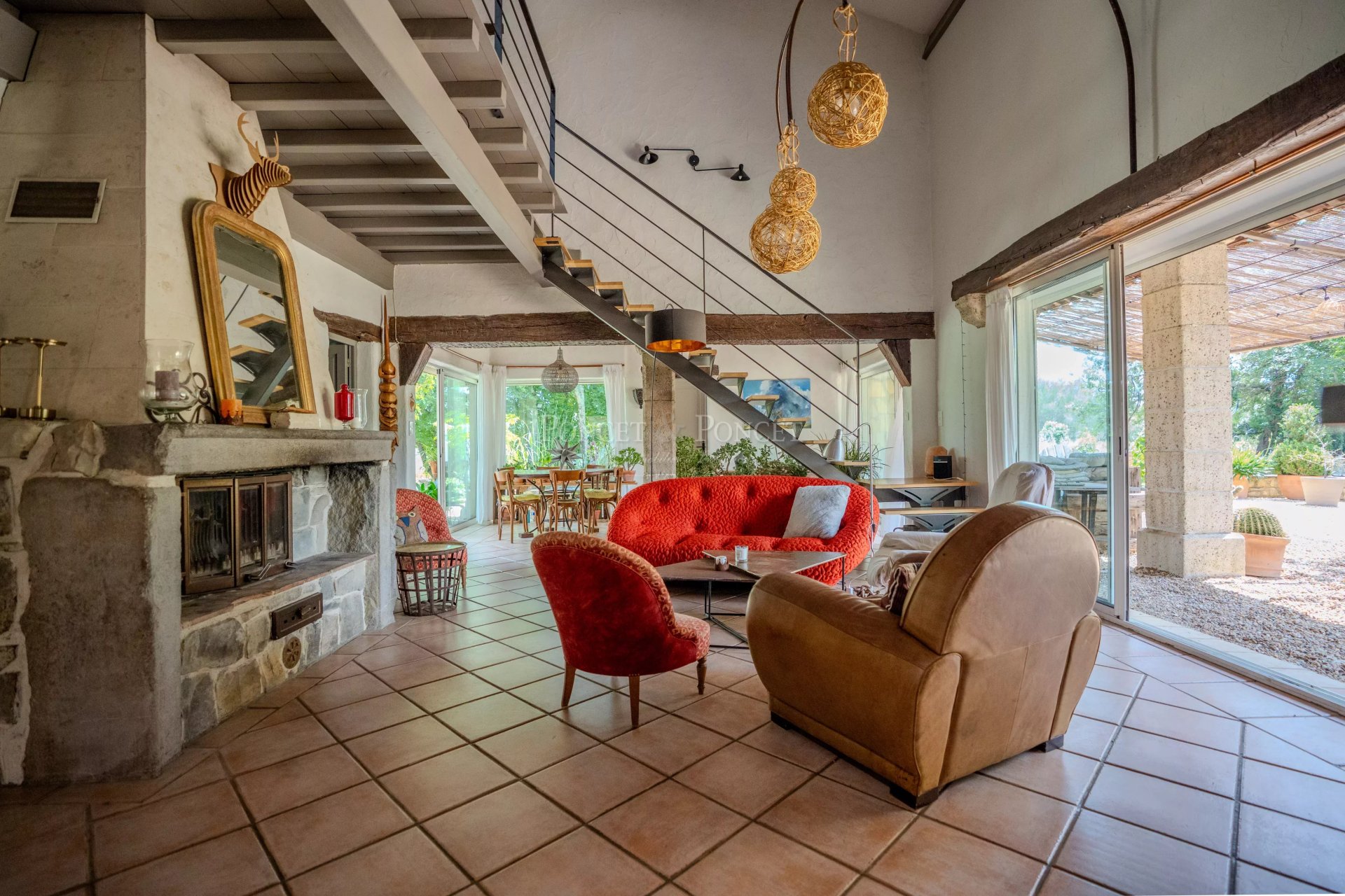 7 Bedroom Villa/Townhouse's Image 4