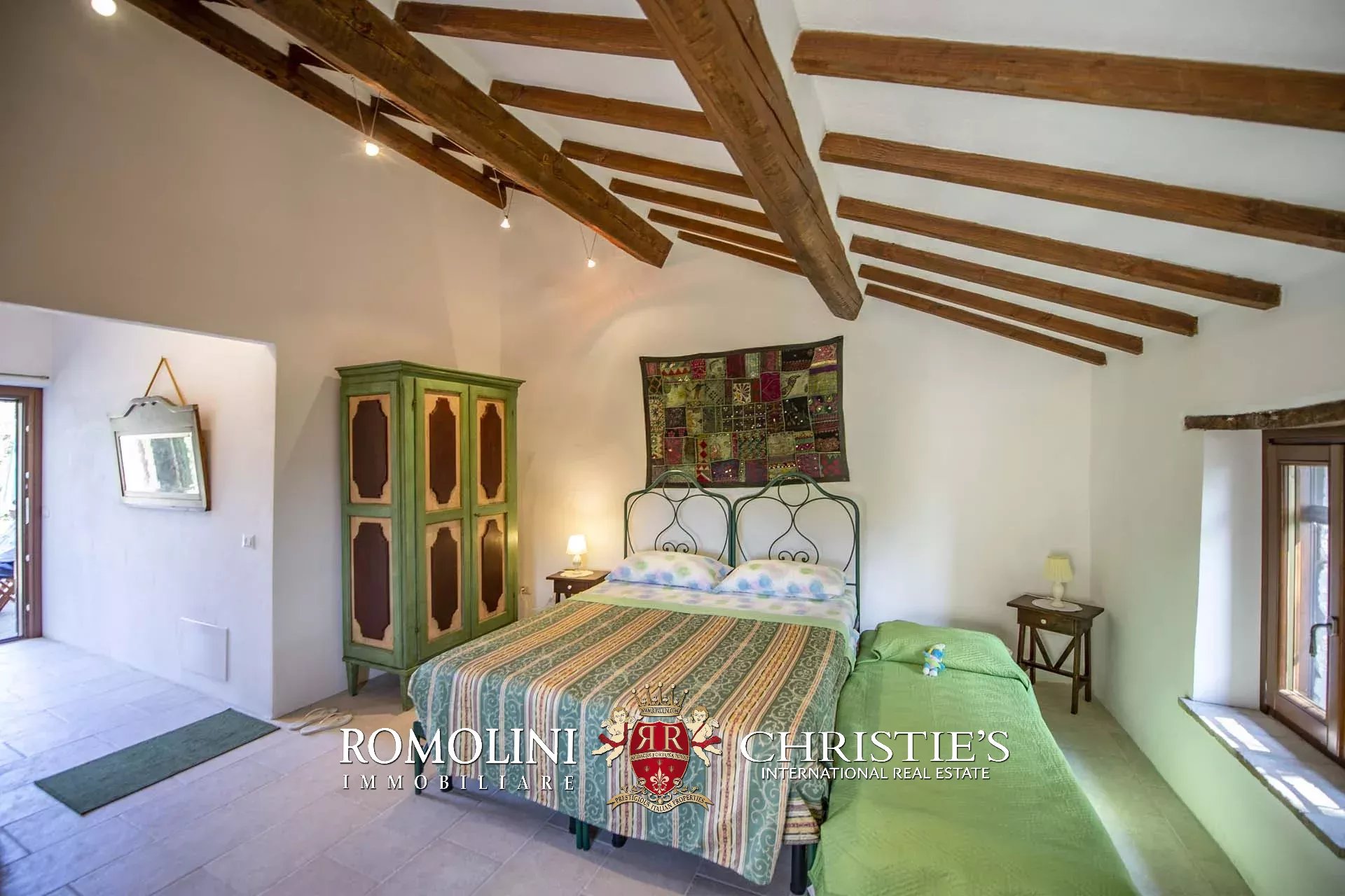 11 Bedroom Villa/Townhouse's Image 45