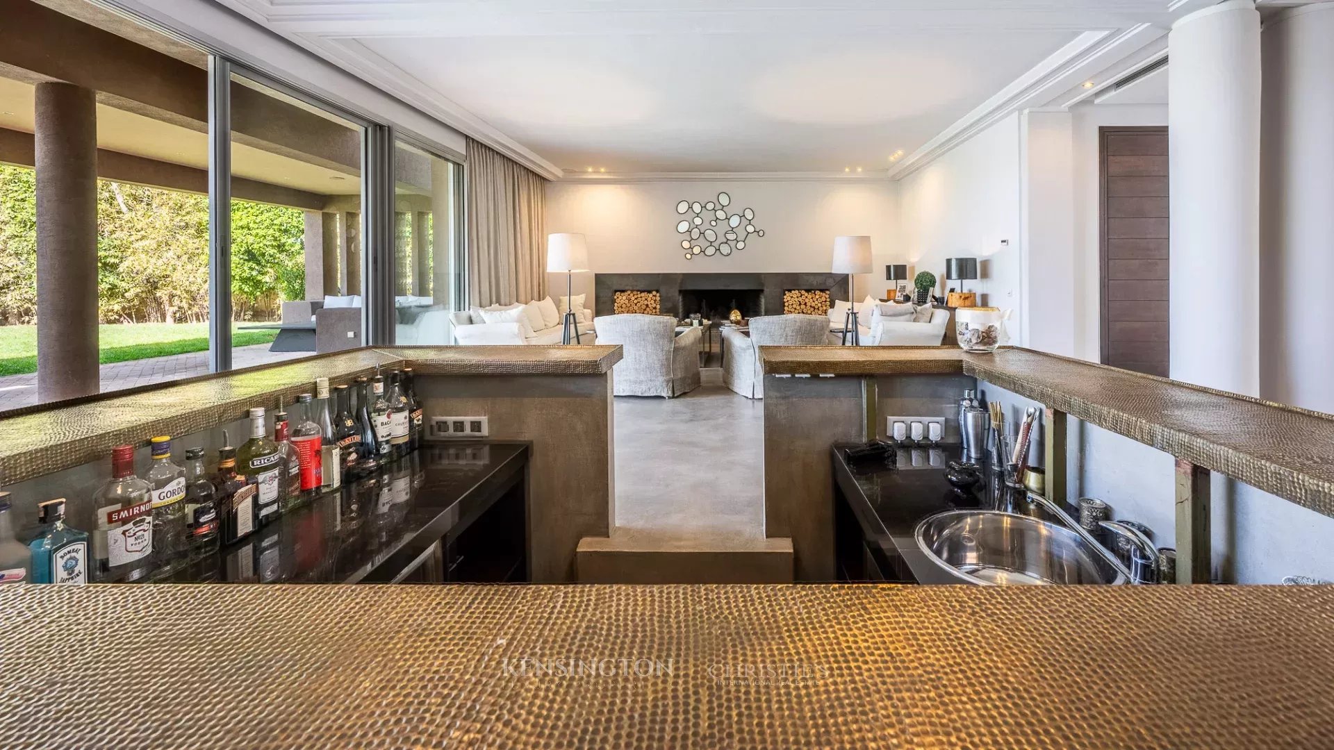 4 Bedroom Villa/Townhouse's Image 10