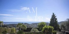 Villa with panoramic sea view — photo 1 of 7