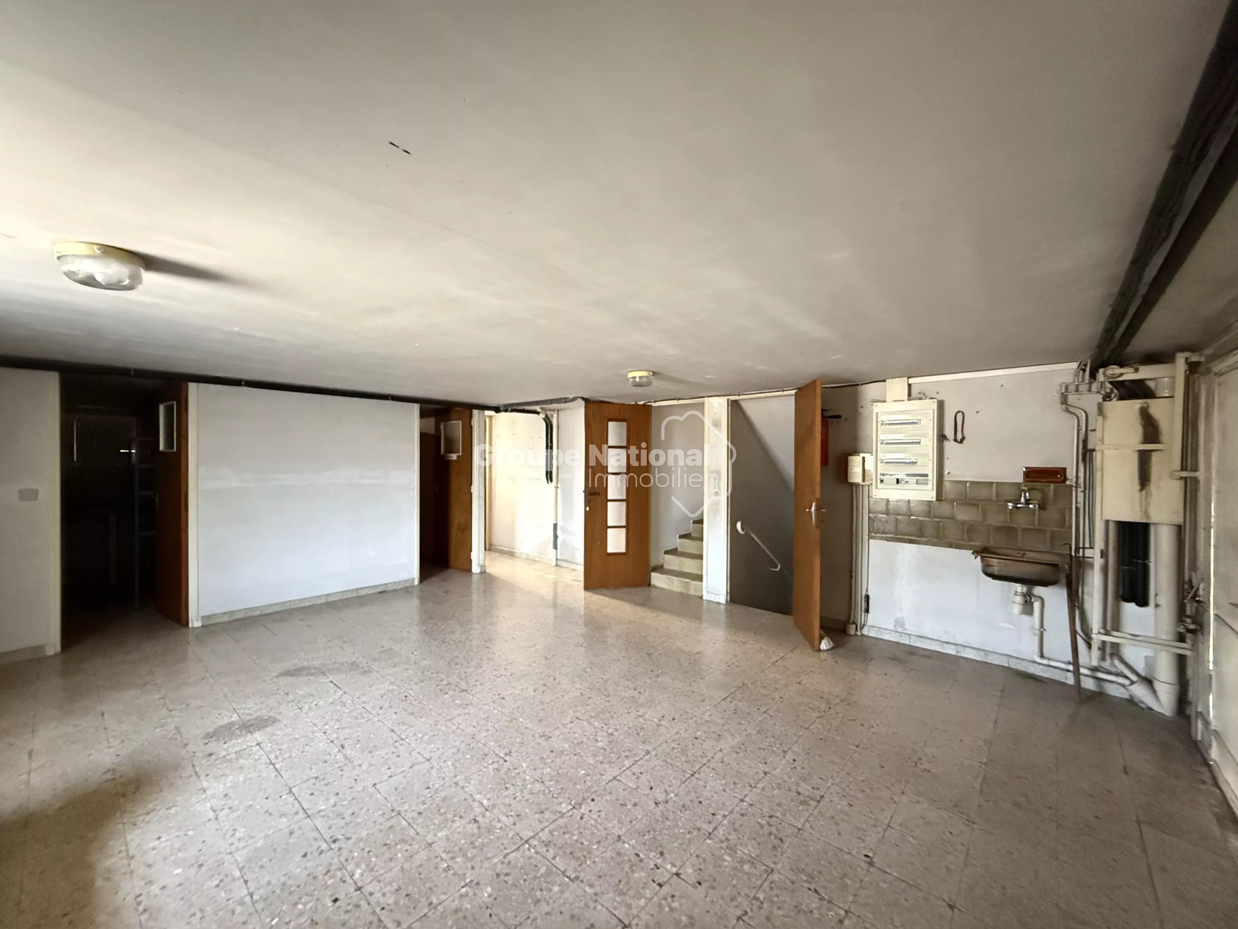 CHATEAURENARD - Maison 5 pièces 134,79 M²