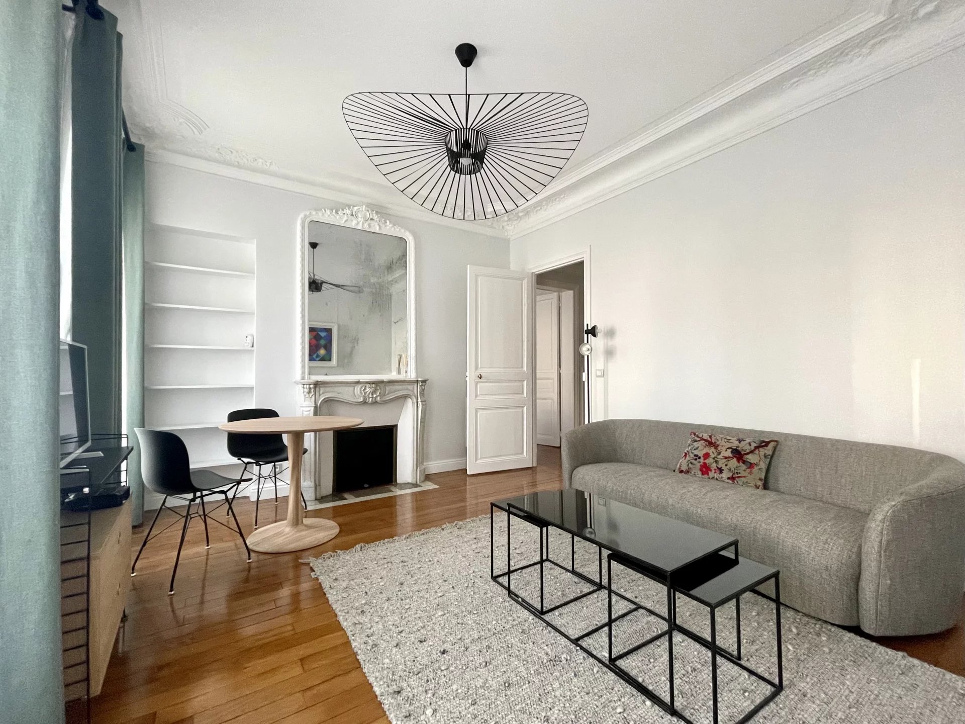 Rental Apartment Neuilly-sur-Seine Peretti