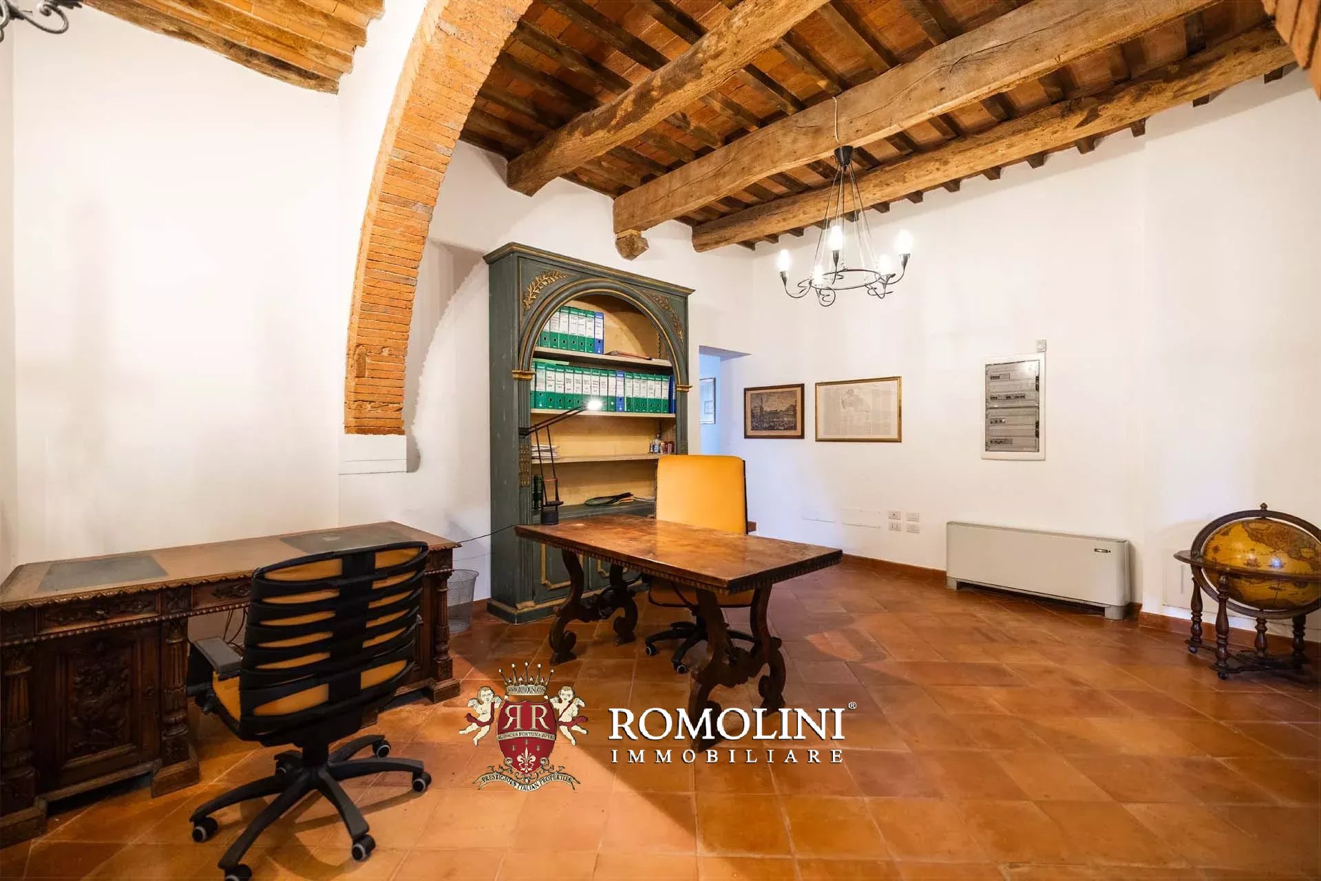 37 Bedroom Villa/Townhouse's Image 159