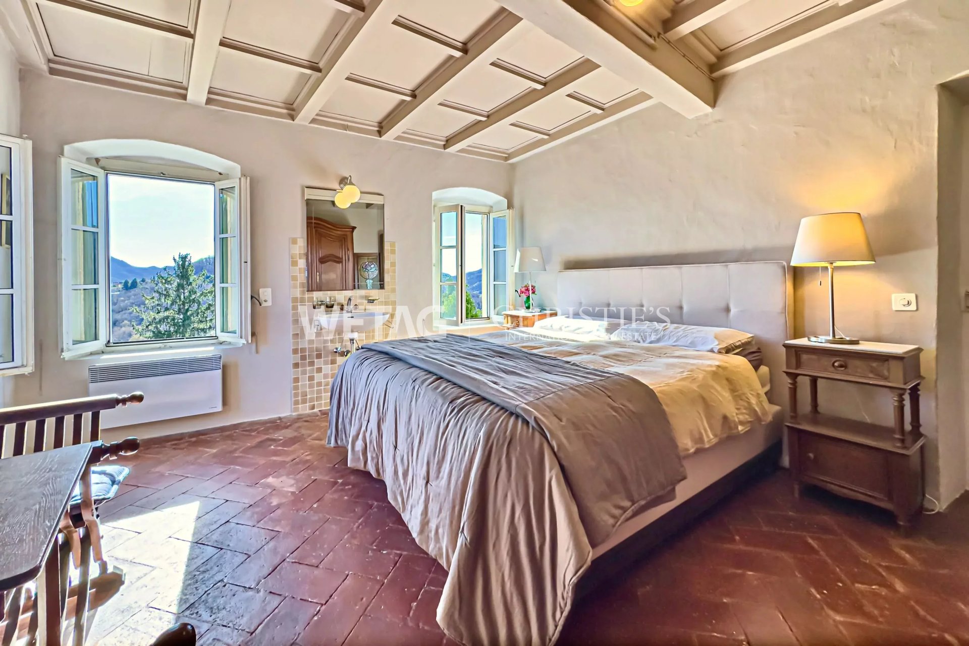 4 Bedroom Villa/Townhouse's Image 4