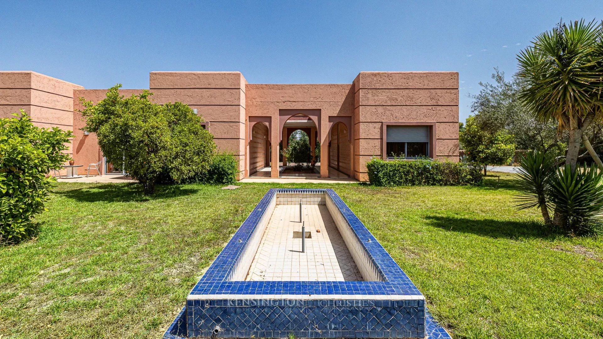 7 Bedroom Villa/Townhouse's Image 40