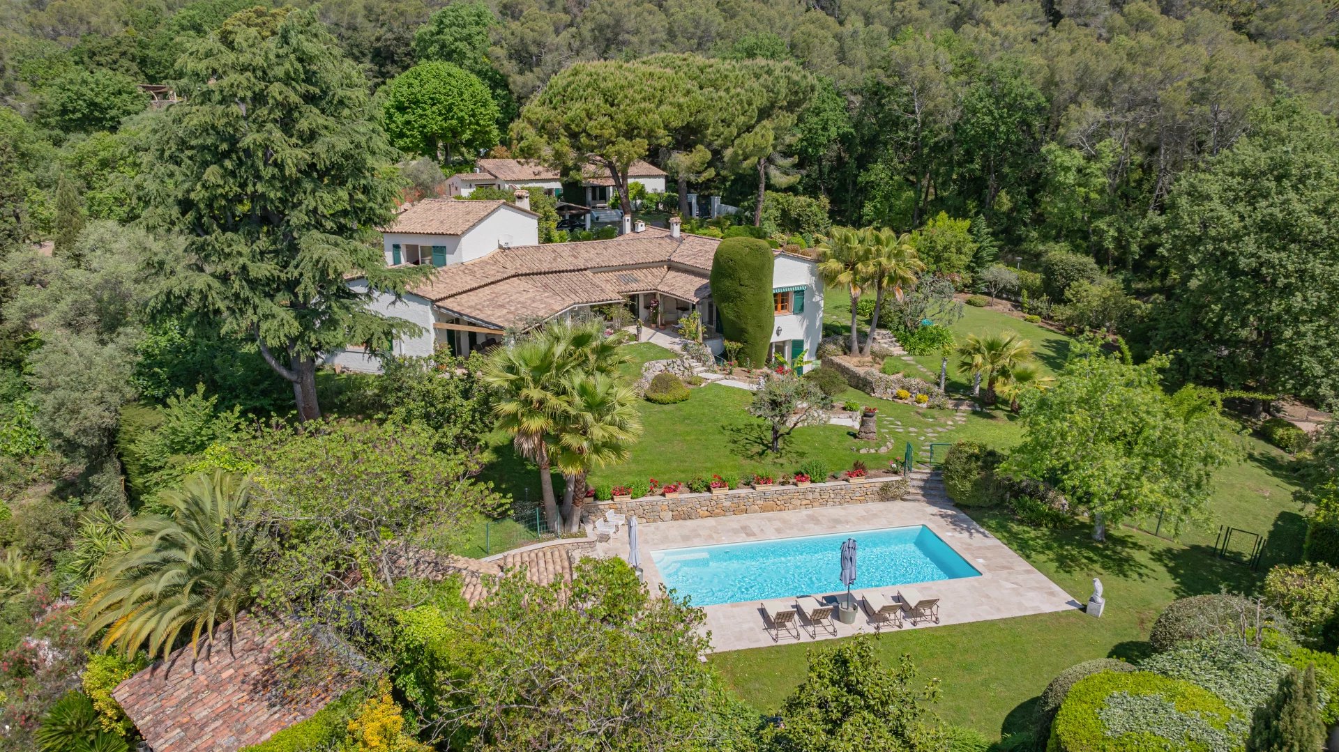 Sale House Opio