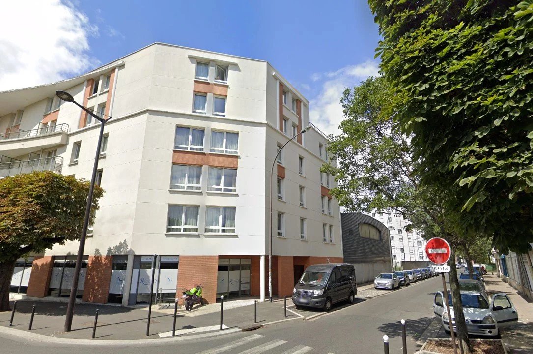 INVESTISSEMENT LOCATIF  IVRY SUR SEINE - Résidence Adagio Access Paris Quai d'Ivry*** - 5,76%  de rentabilité.