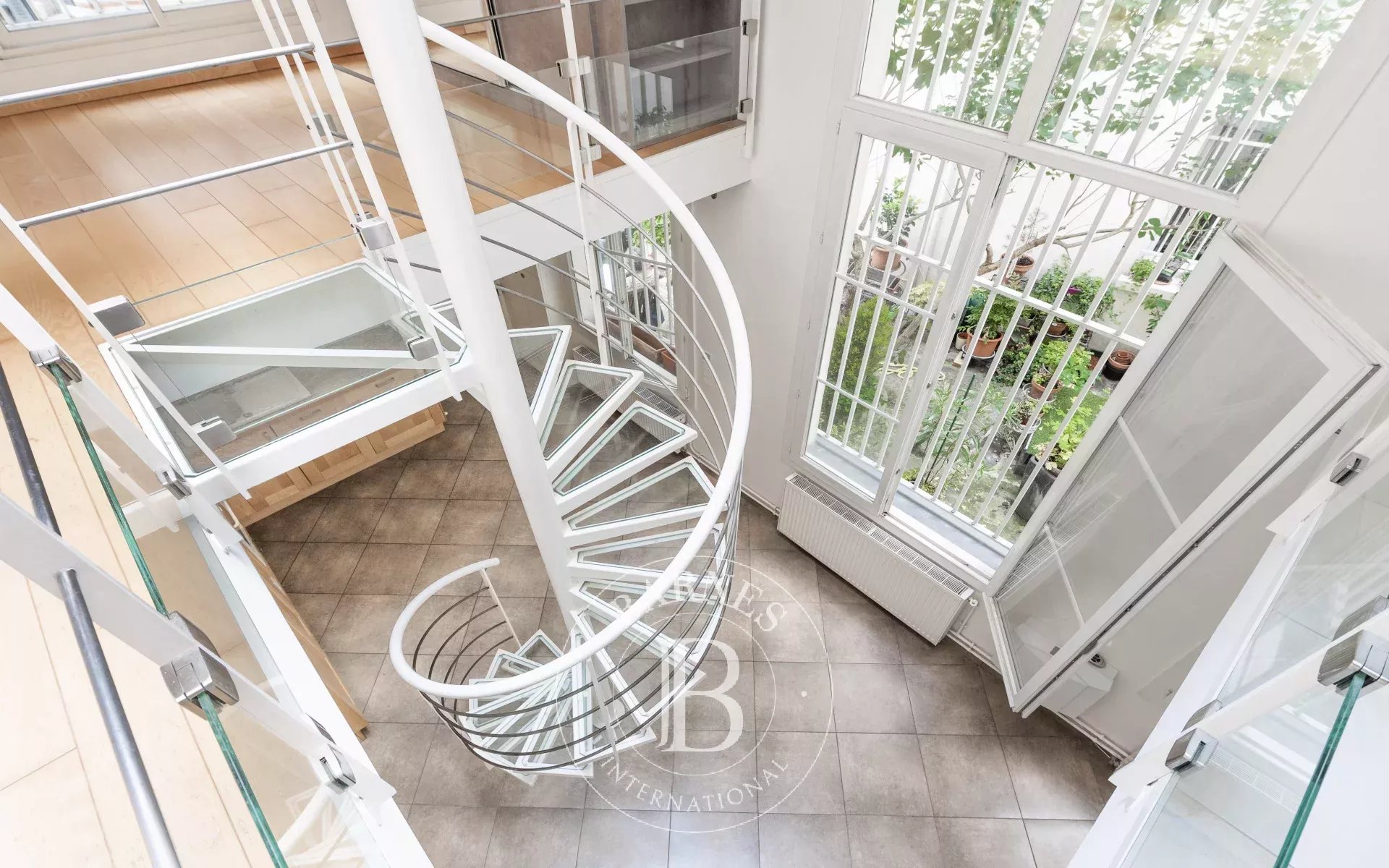 Daire Paris 18ème - picture 4