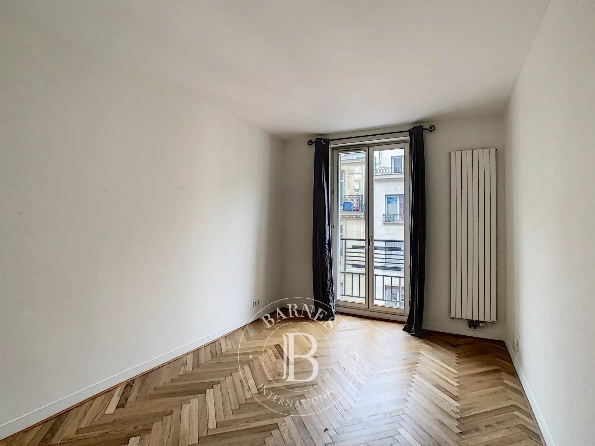 Daire Paris 8ème - picture 7