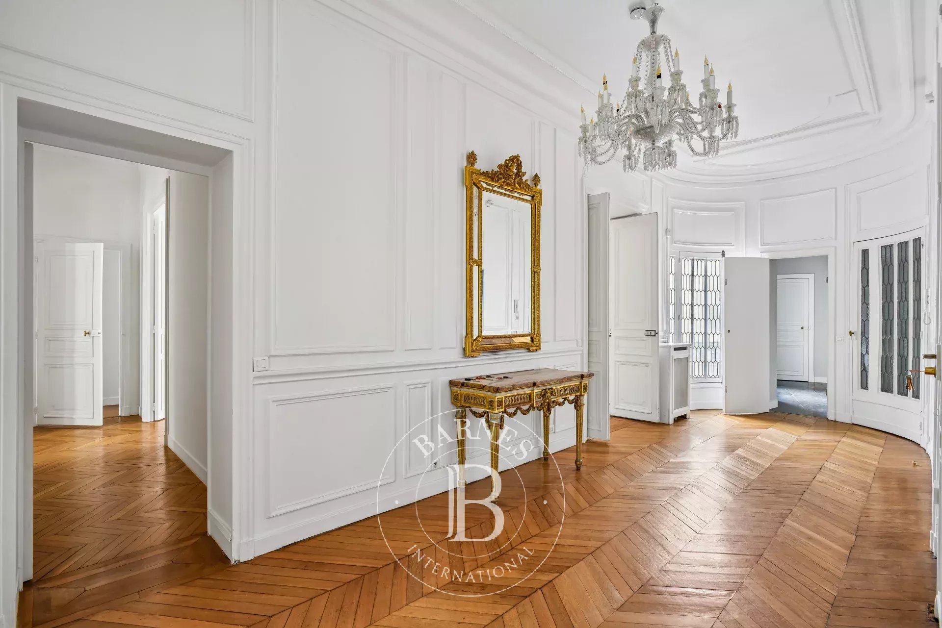Paris  - Appartement 7 Pi&egrave;ces 4 Chambres - picture 4