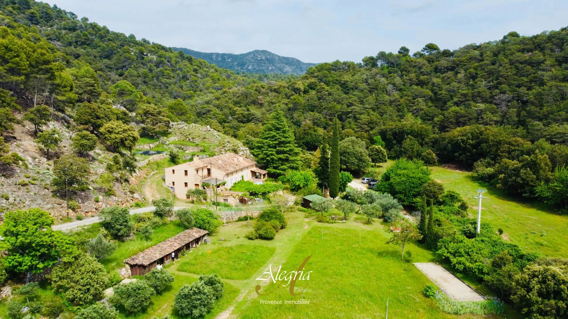 Agence immobilière de 