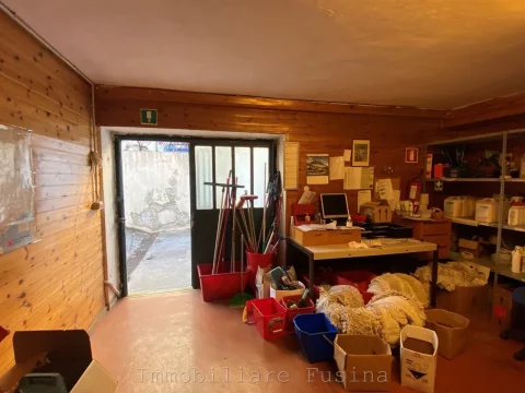 Magazzino---Capannone-in-vendita---Bolzano-1