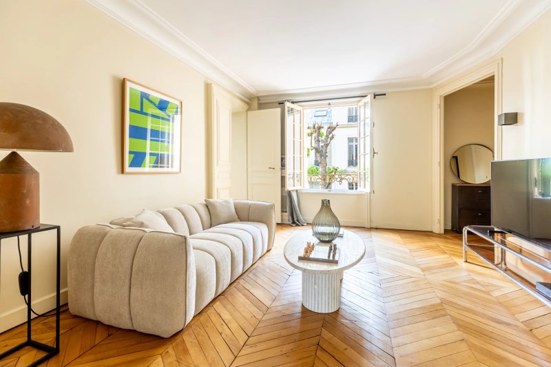 Piso Paris 8ème