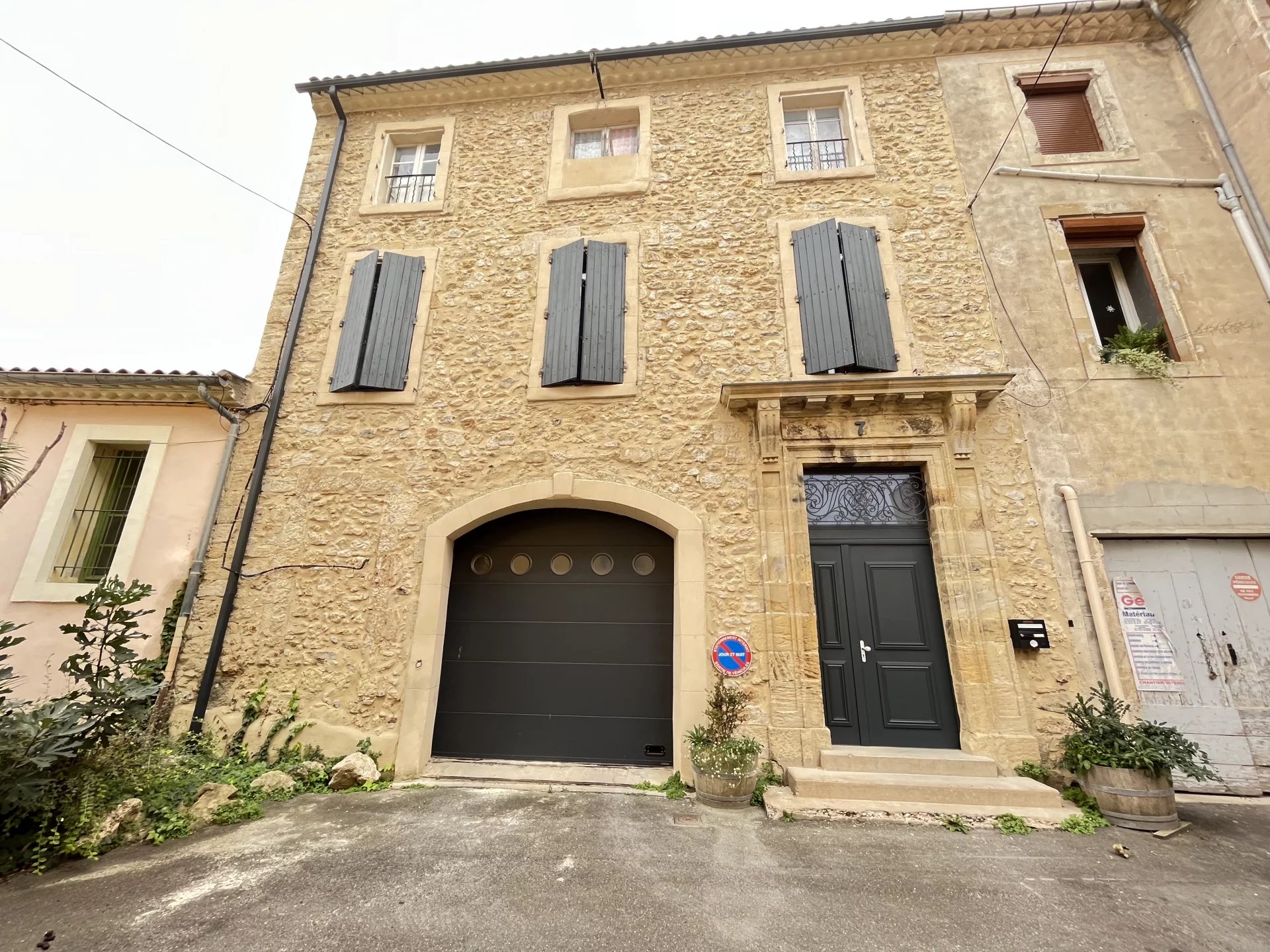 Grande Maison Vigneronne avec belle terrasse