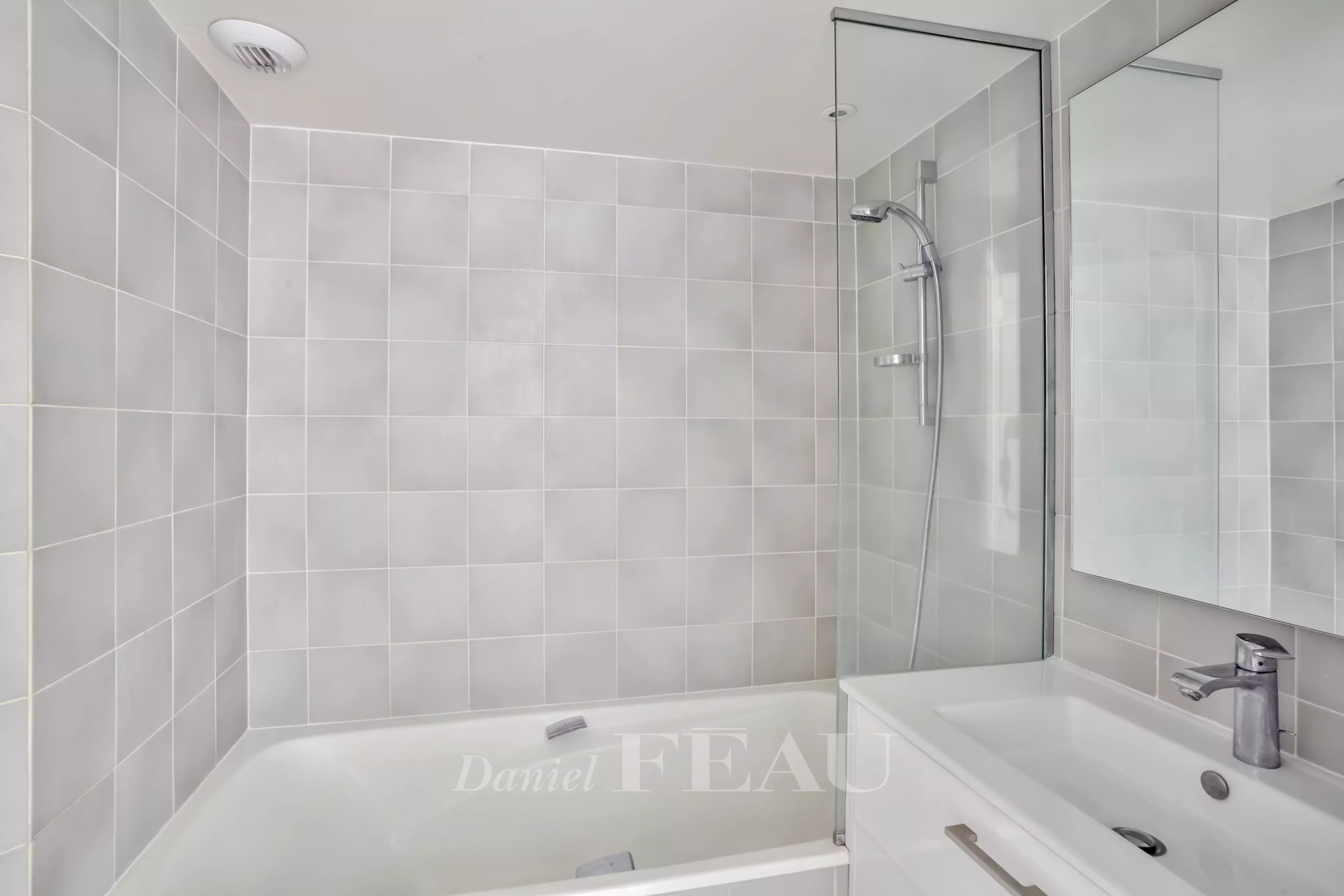 Location Appartement Paris 9ème