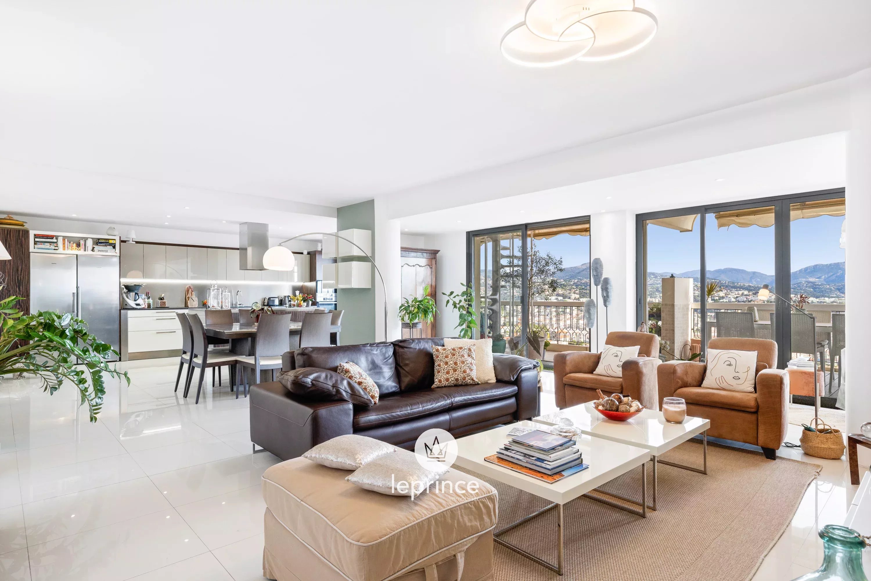 Agence immobilière de 