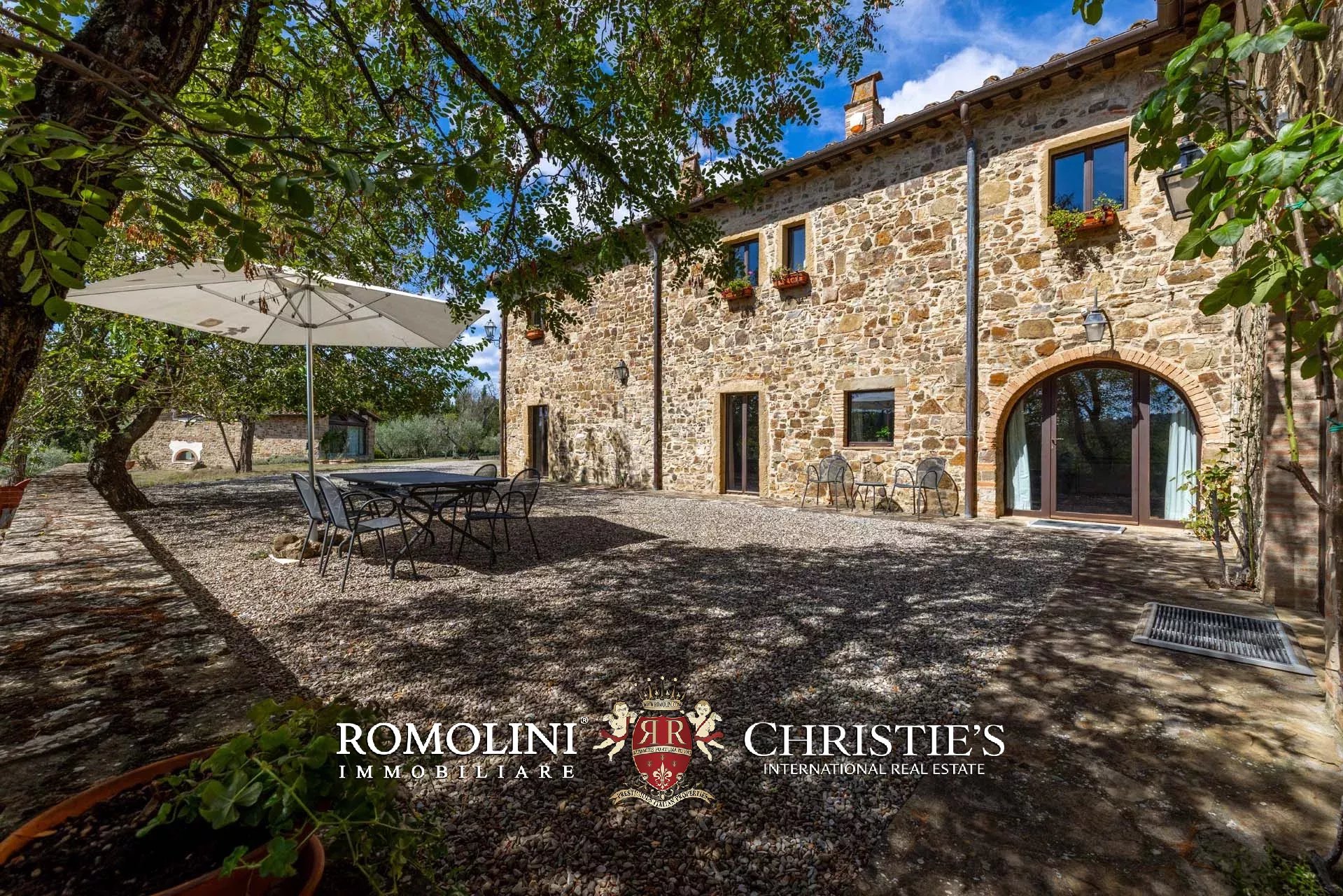 4 Bedroom Villa/Townhouse's Image 20
