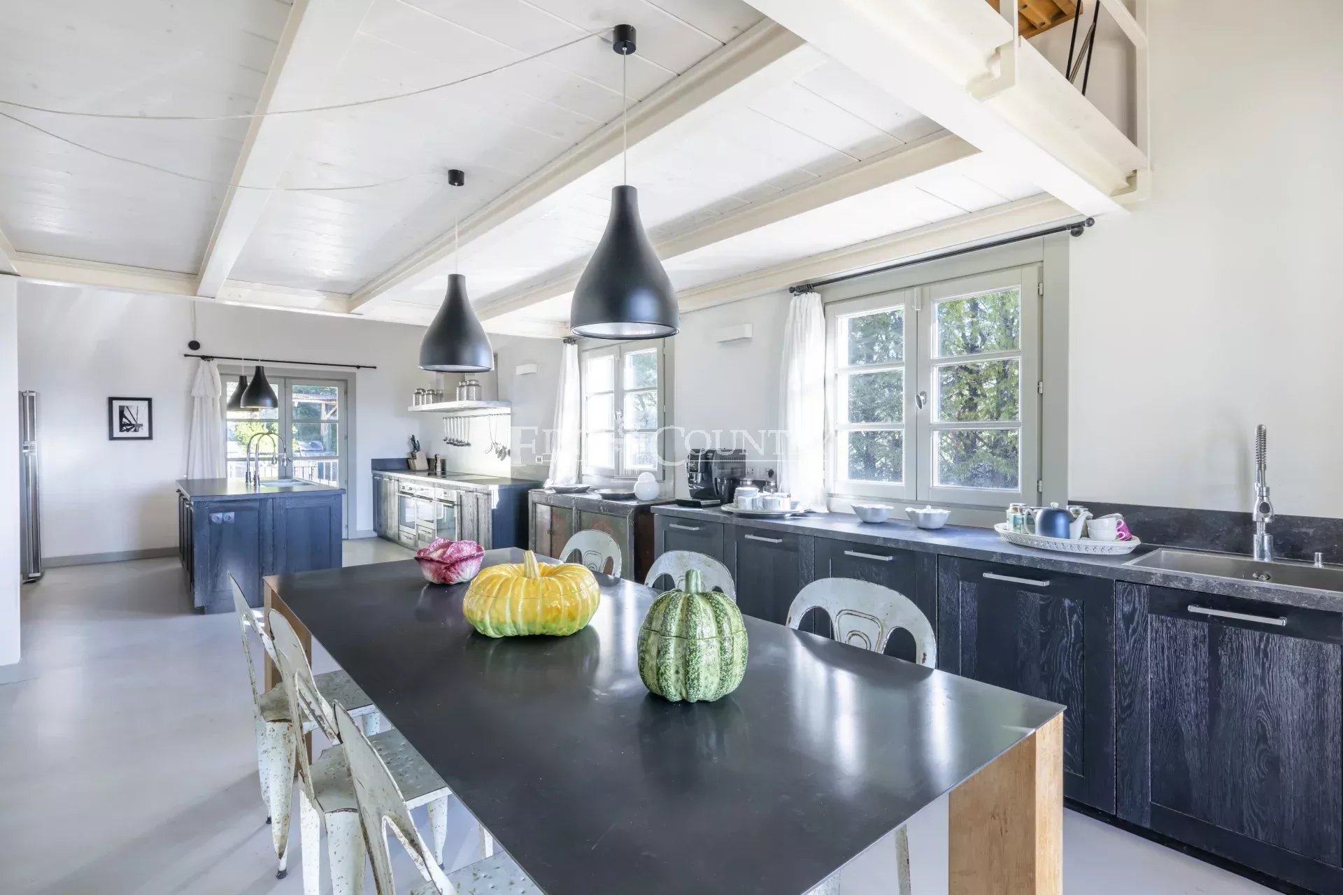 Photo of Villa for sale - Plascassier - Grasse